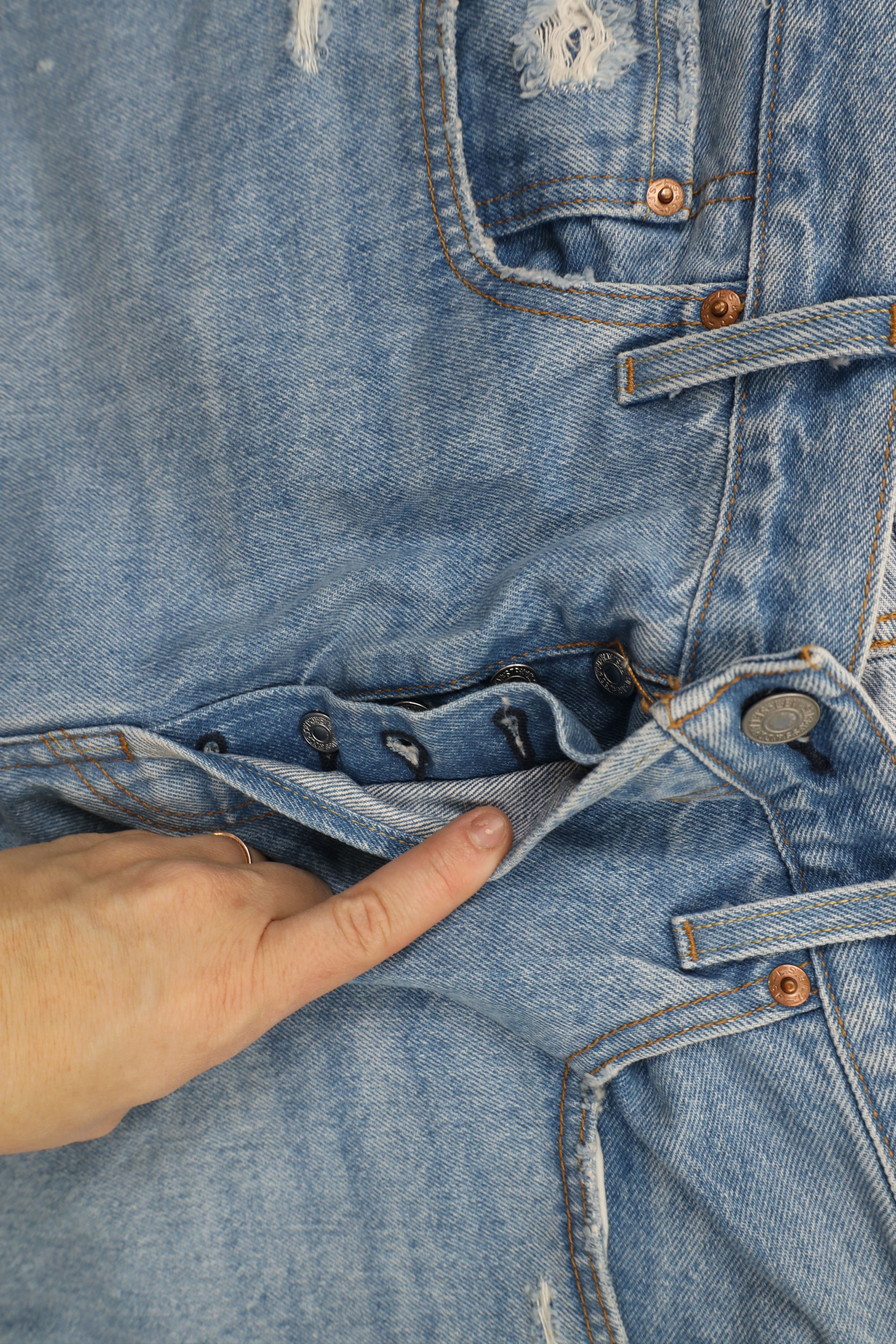 Levi's × Vintage Levis 501xx Button Fly Cropped Original Fit Denim Jeans Size 32" / US 10 / IT 46 - 6 Thumbnail