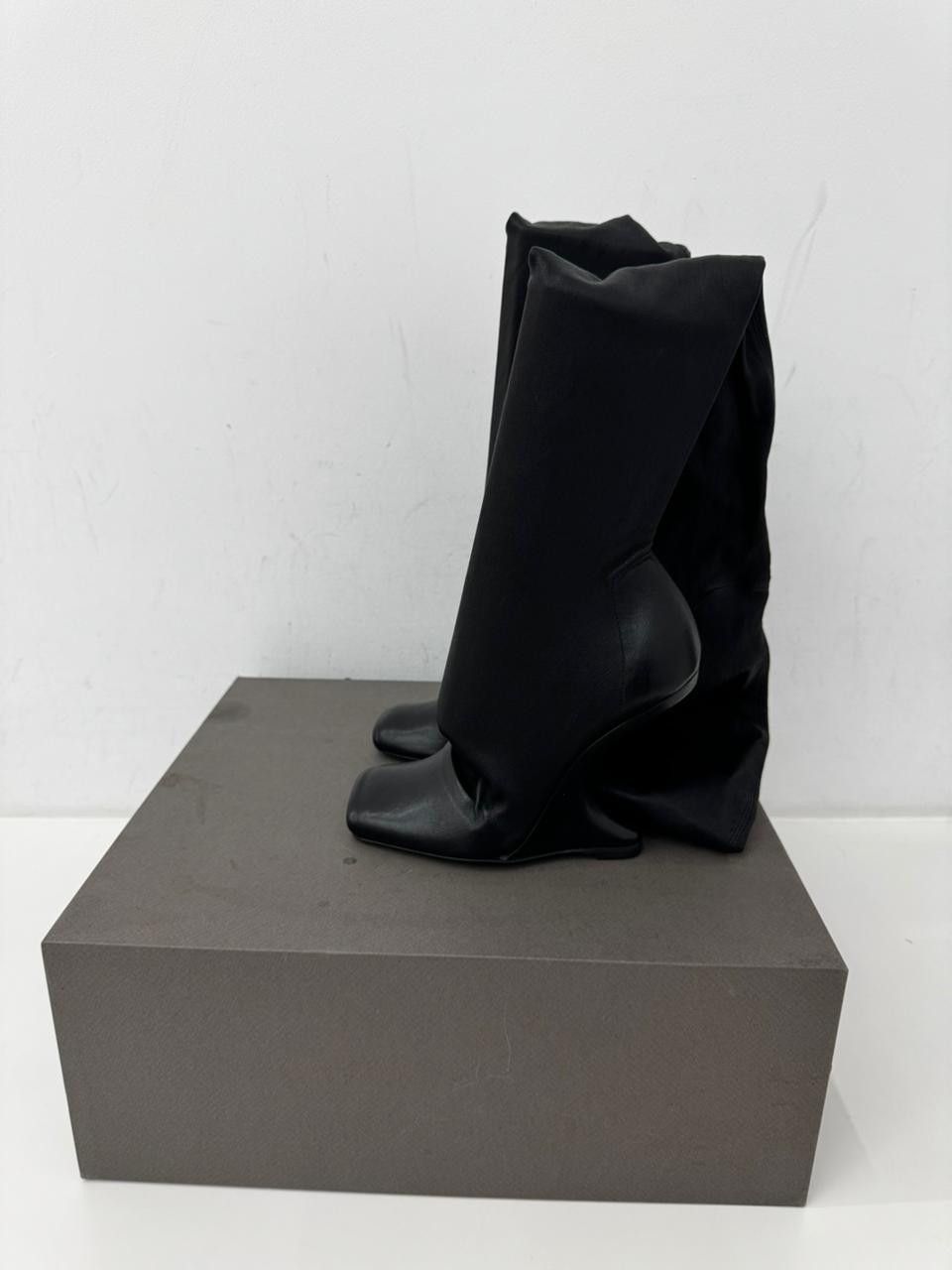 Rick Owens CANTILEVER 11 THIGH KNEE BOOT Size US 6 / IT 36 - 2 Thumbnail