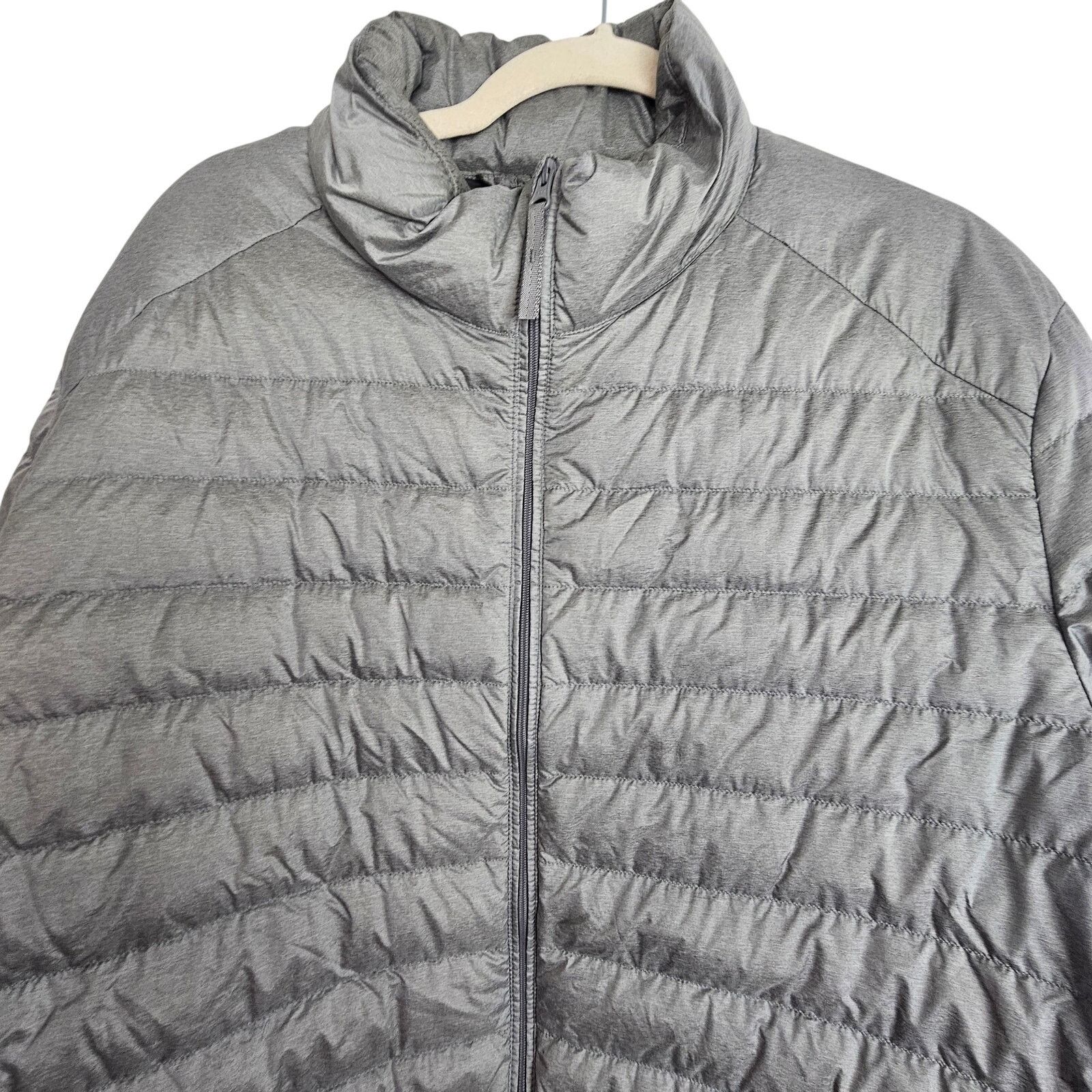 Uniqlo Uniqlo Mens Ultra Light Down Puffer Jacket Sz XL Extra Warm Size US XL / EU 56 / 4 - 2 Thumbnail