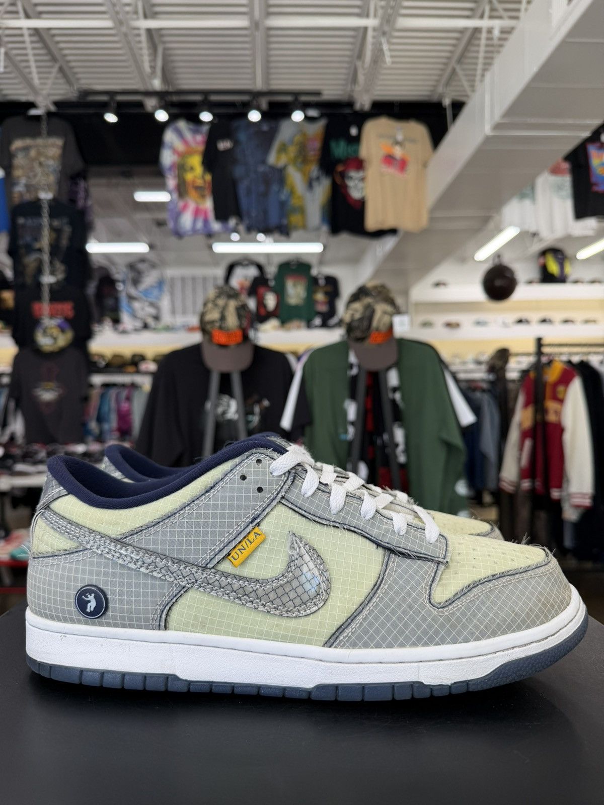 Nike Nike Dunk Low Union Passport Pack Pistachio Size 11 (2022) Size US 11 / EU 44 - 6 Thumbnail