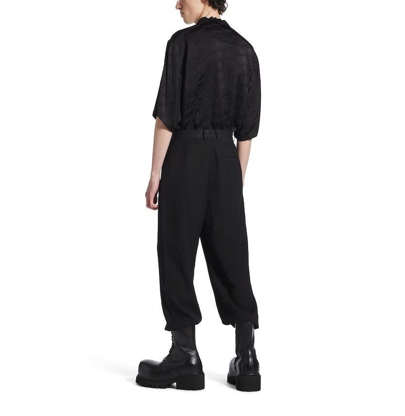 Balenciaga o1srvl11e0526 BB Monogram Minimal Short Sleeve Shirt Black Size US S / EU 44-46 / 1 - 5 Thumbnail