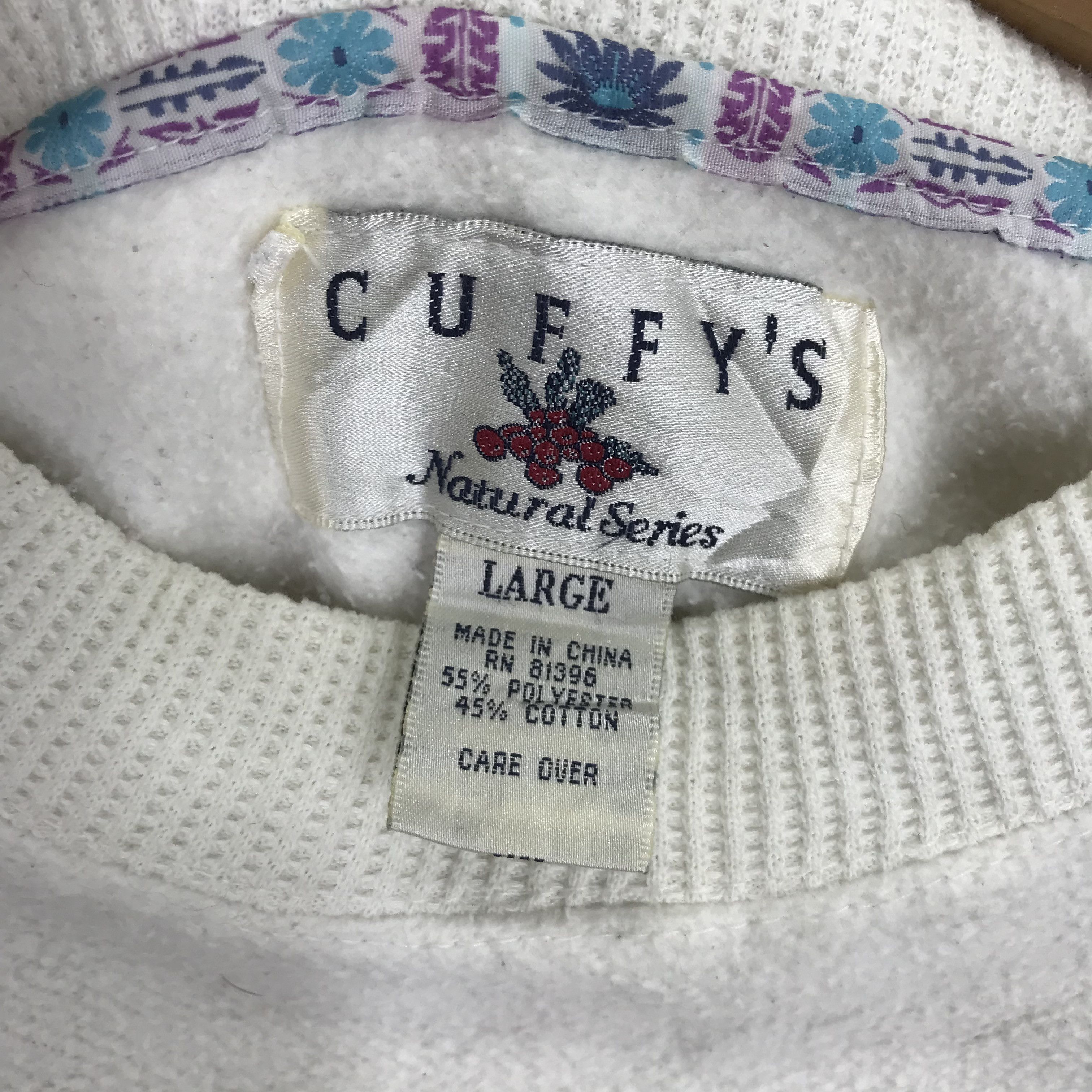 Vintage Vintage 90's Cape Cod Graphic White Sweatshirt - 654 Size US L / EU 52-54 / 3 - 9 Thumbnail