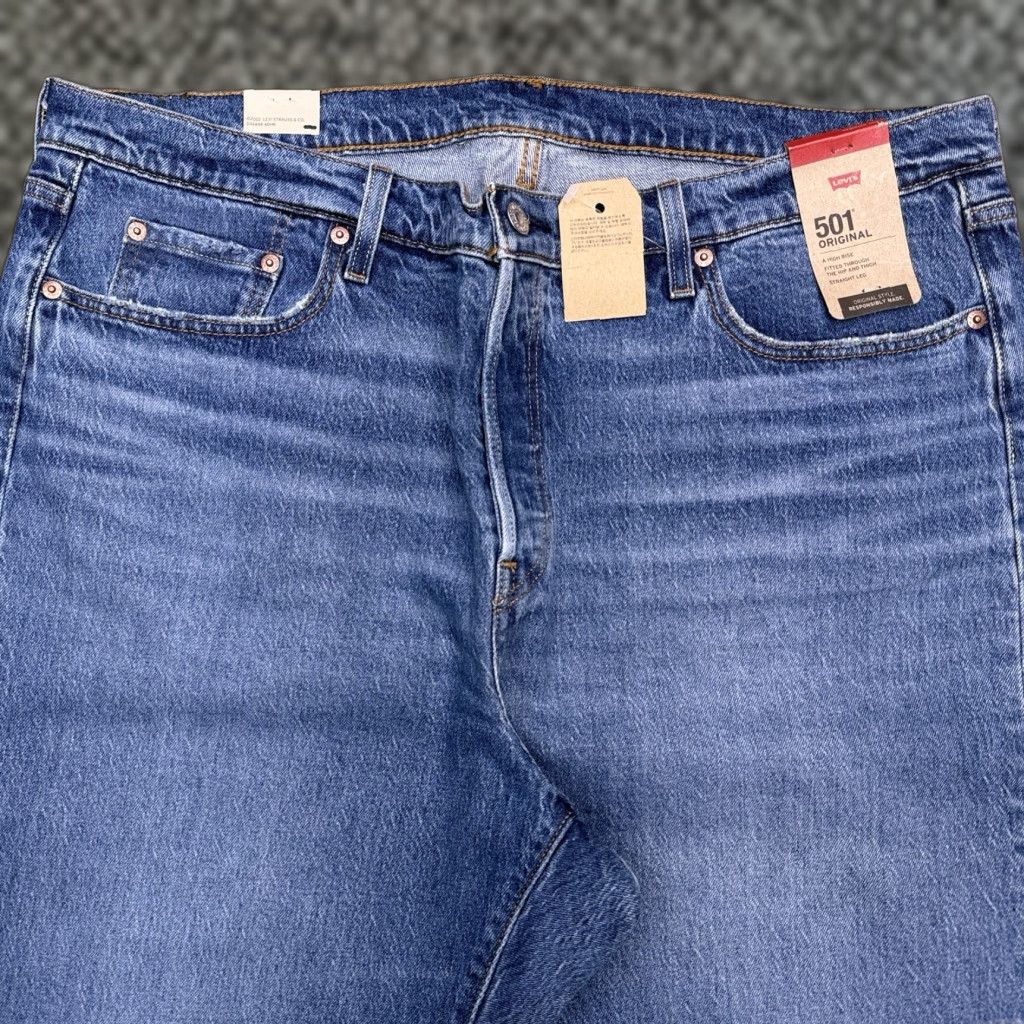 Levi's Levi's 501 Jeans Womens 18W High Rise Stretch Straight 5-Pocket Denim Blue NWT Size 40" / US 18 - 1 Thumbnail