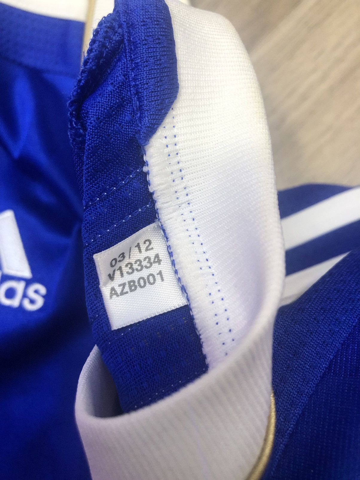 Adidas Dynamo Kiev 11/13 player issue L/S away #7 Shevchenko Size US M / EU 48-50 / 2 - 10 Thumbnail