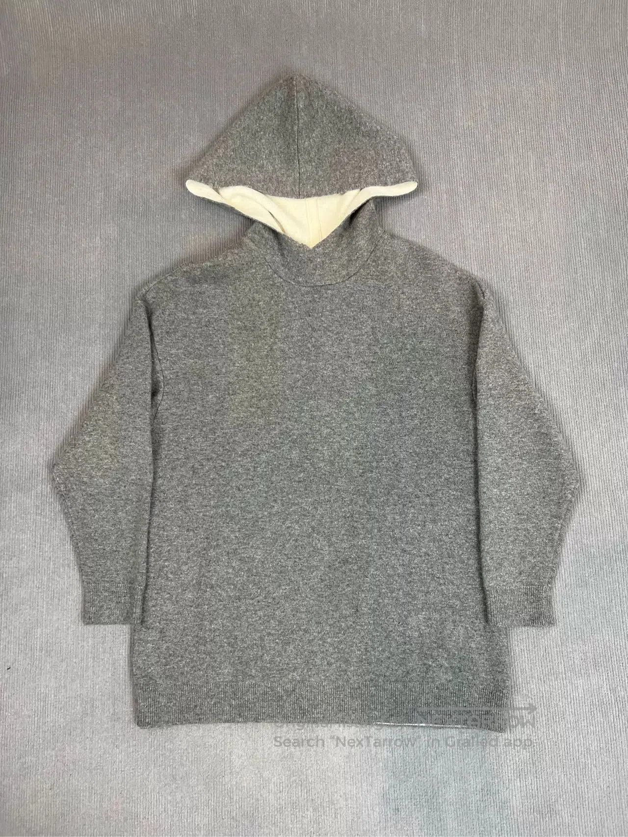 Dior gray cashmere sweater by dior size 36. Size US S / EU 44-46 / 1 - 2 Thumbnail