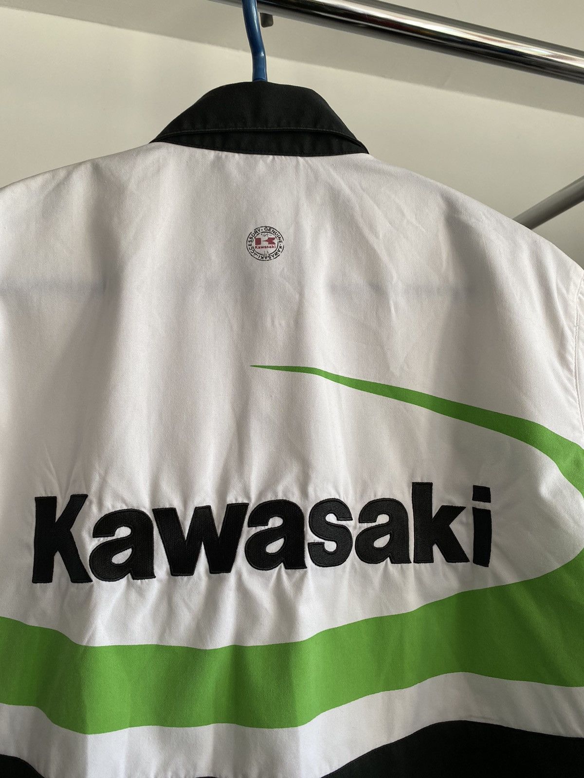 Vintage Vintage Kawasaki Racing Japanese Nylon Shirt Size US S / EU 44-46 / 1 - 5 Thumbnail