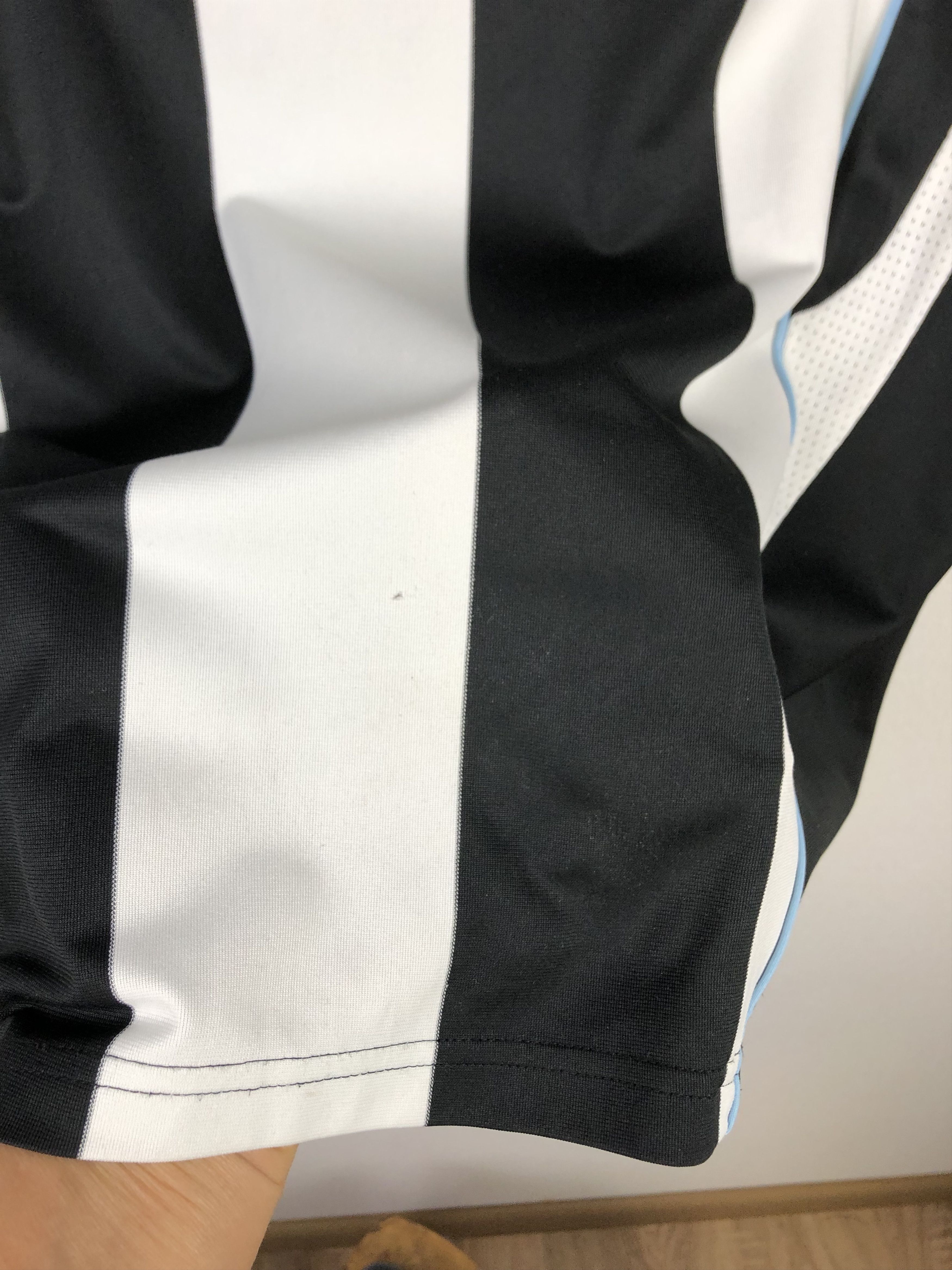 Adidas Newcastle football shirt 2007 Soccer Adidas Jersey Trikot Size US M / EU 48-50 / 2 - 5 Thumbnail