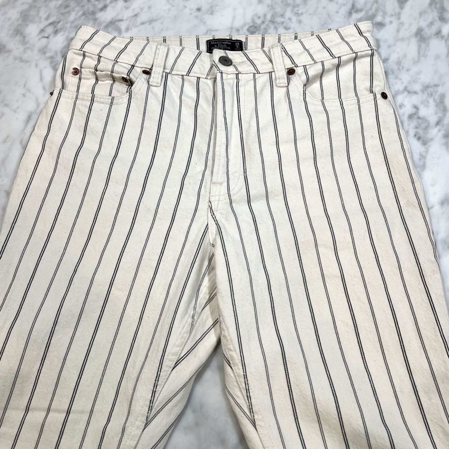 Abercrombie & Fitch VINTAGE Abercrombie Simone High Rise Slim Jeans White Striped 6R 28 Womens Size 28" / US 6 / IT 42 - 7 Thumbnail
