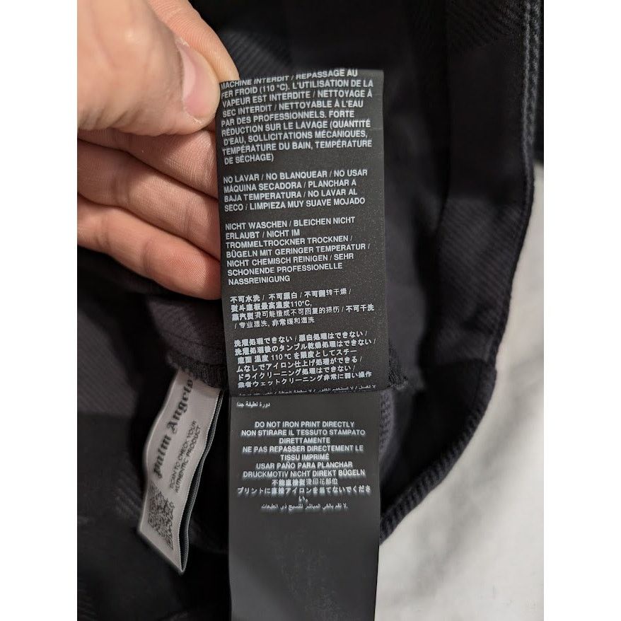 Palm Angels o1rshd1 Classic Logo Overshirt in Black/White Size US S / EU 44-46 / 1 - 15 Thumbnail