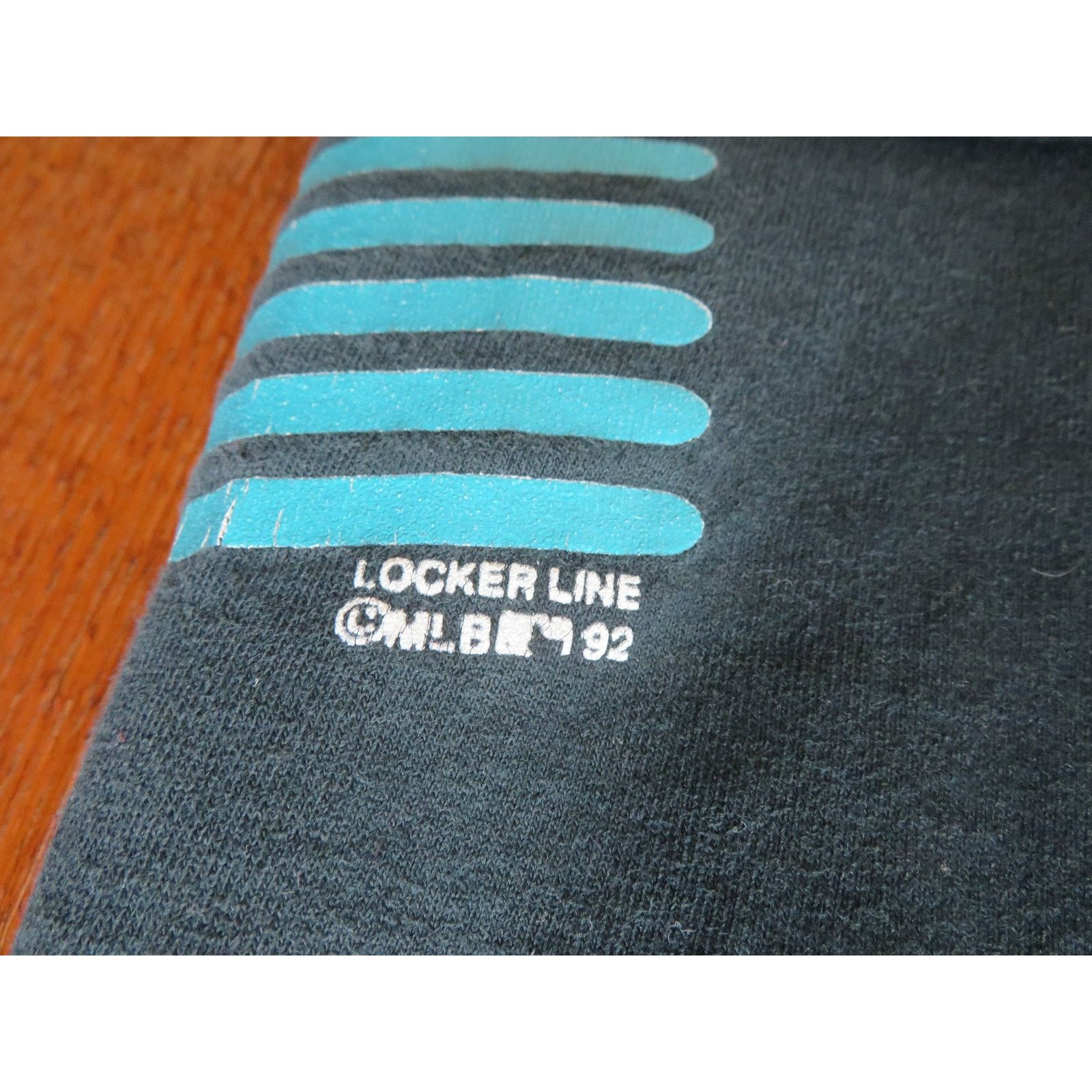 Other 90s Florida Marlins Black Signal T-shirt Made in USA Sz L Size US L / EU 52-54 / 3 - 4 Thumbnail