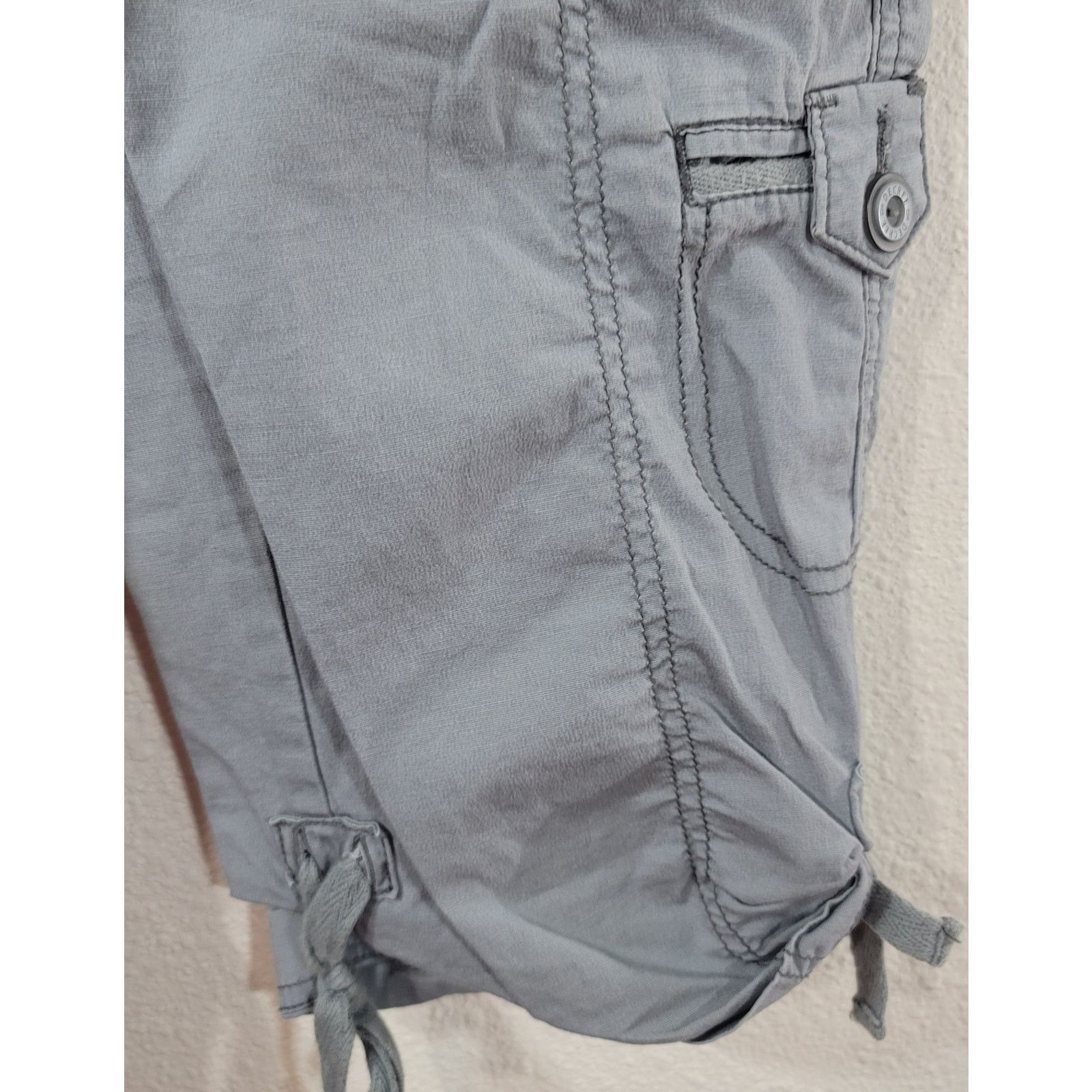 Decree Decree Gray Drawstring Waist Capri Pants 0 Roll Tab Tie Legs Size 25" / US 0 / IT 36 - 5 Thumbnail