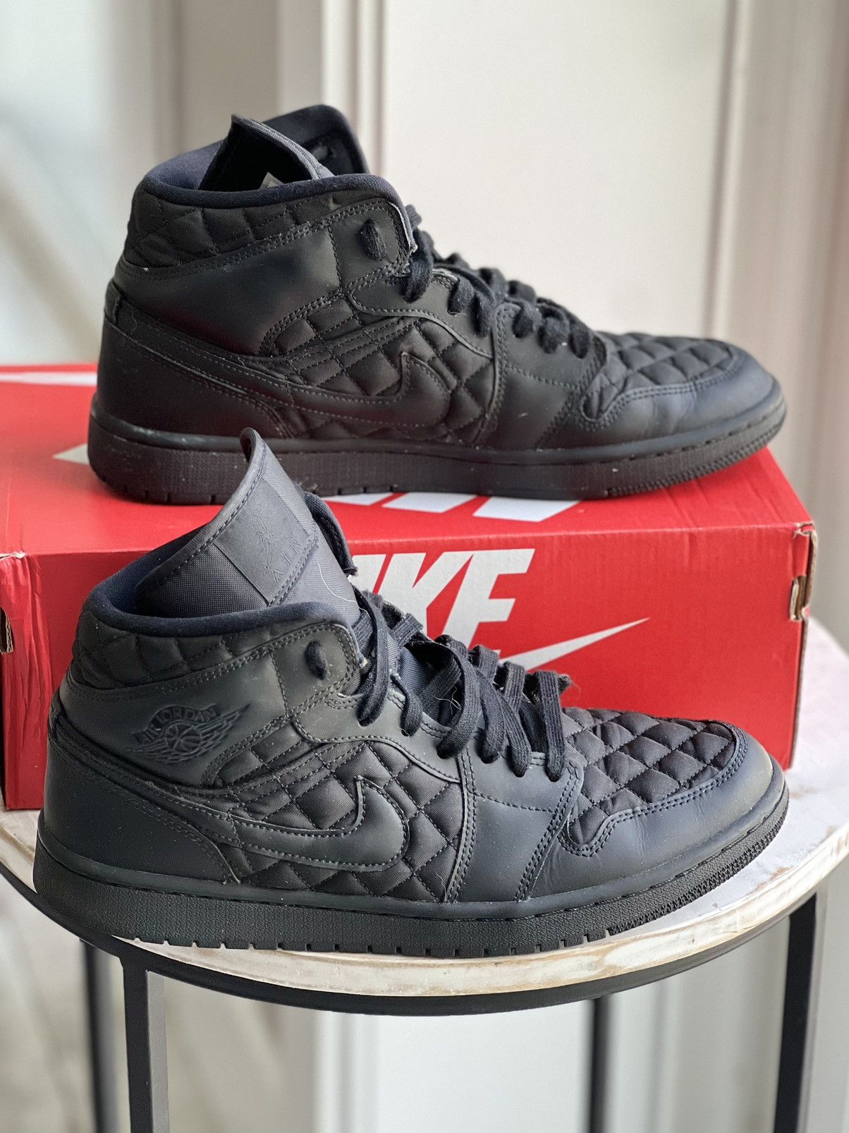 Nike Air Jordan Mid Retro SE Quilted Black size 11w - Main Image