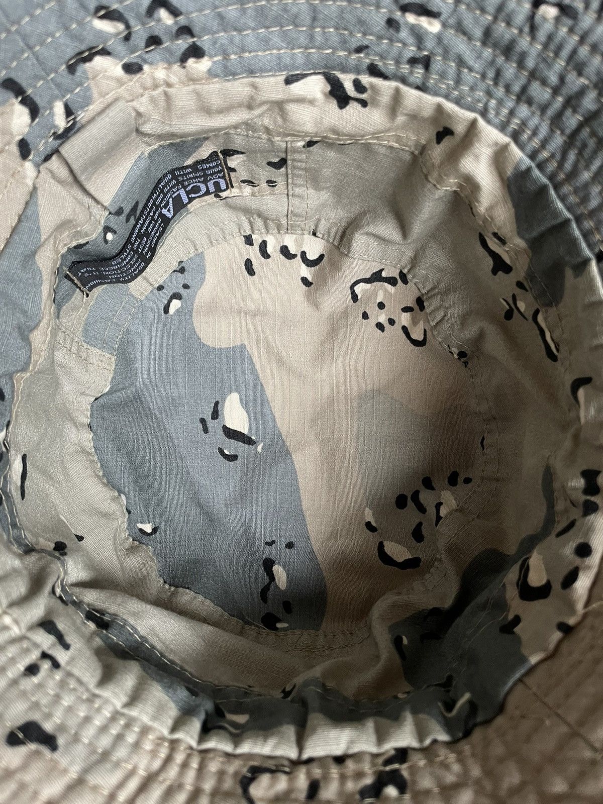 Vintage Rare Y2K Vintage UCLA Military Camo Frozen Snow Bucket Hat Size ONE SIZE - 6 Thumbnail