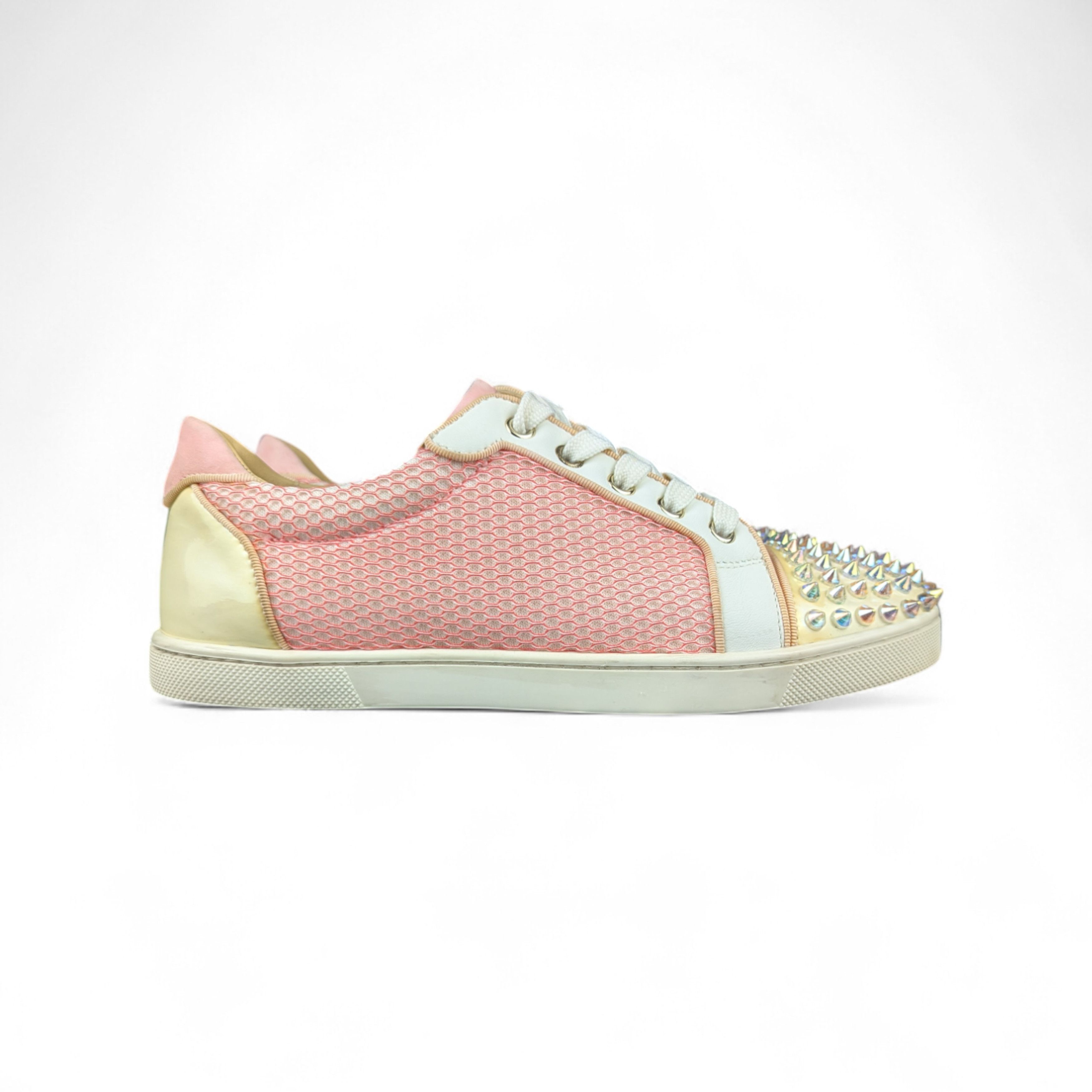 Christian Louboutin Christian Louboutin Low Cut Size US 7.5 / IT 37.5 - 7 Thumbnail