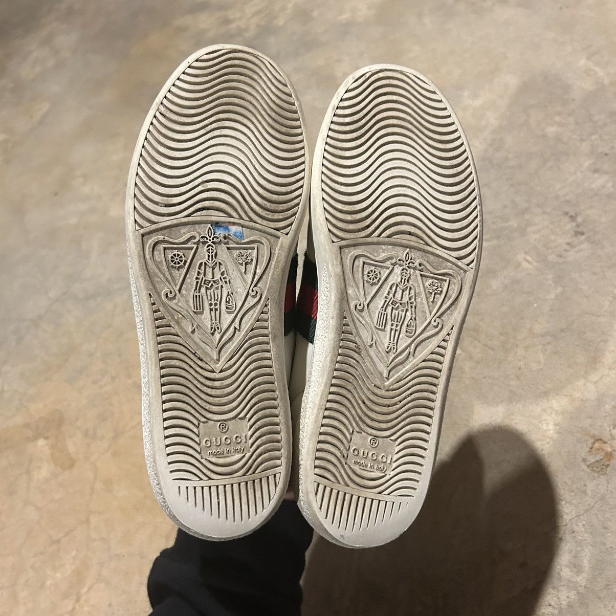 Designer × Gucci Gucci Ace Web Stripe Embroidered Bee Leather Shoes US 5 Size US 5 / EU 37 - 8 Thumbnail