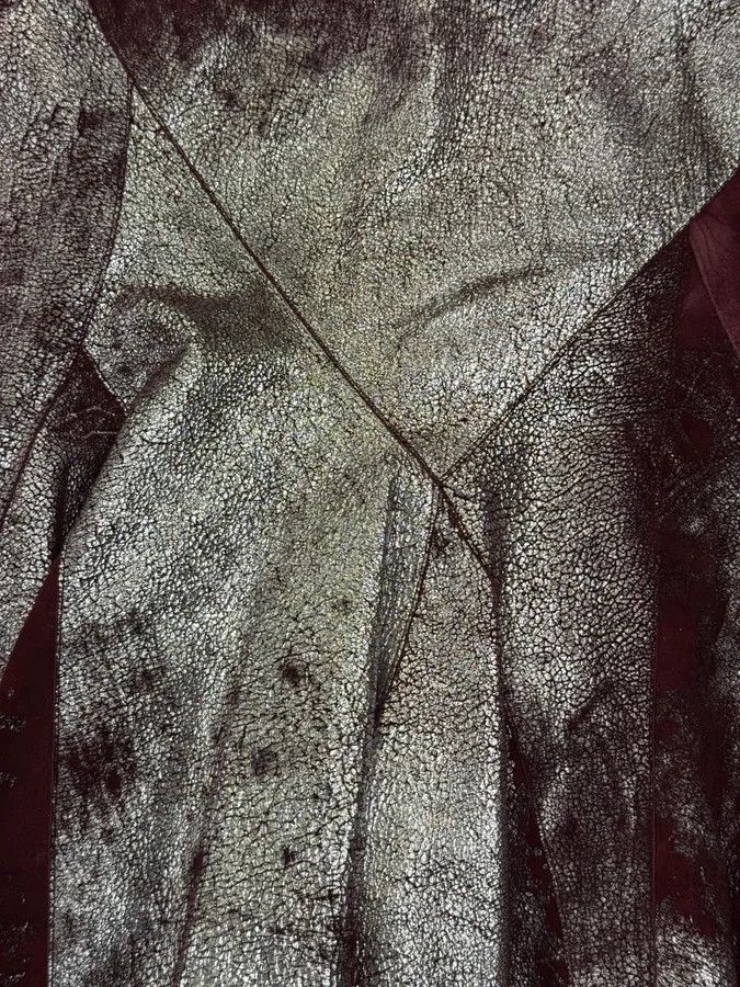 Roberto Cavalli 2000s Roberto Cavalli Eroded Silver Brown Suede Leather Skirt Size 26" / US 2 / IT 38 - 4 Thumbnail