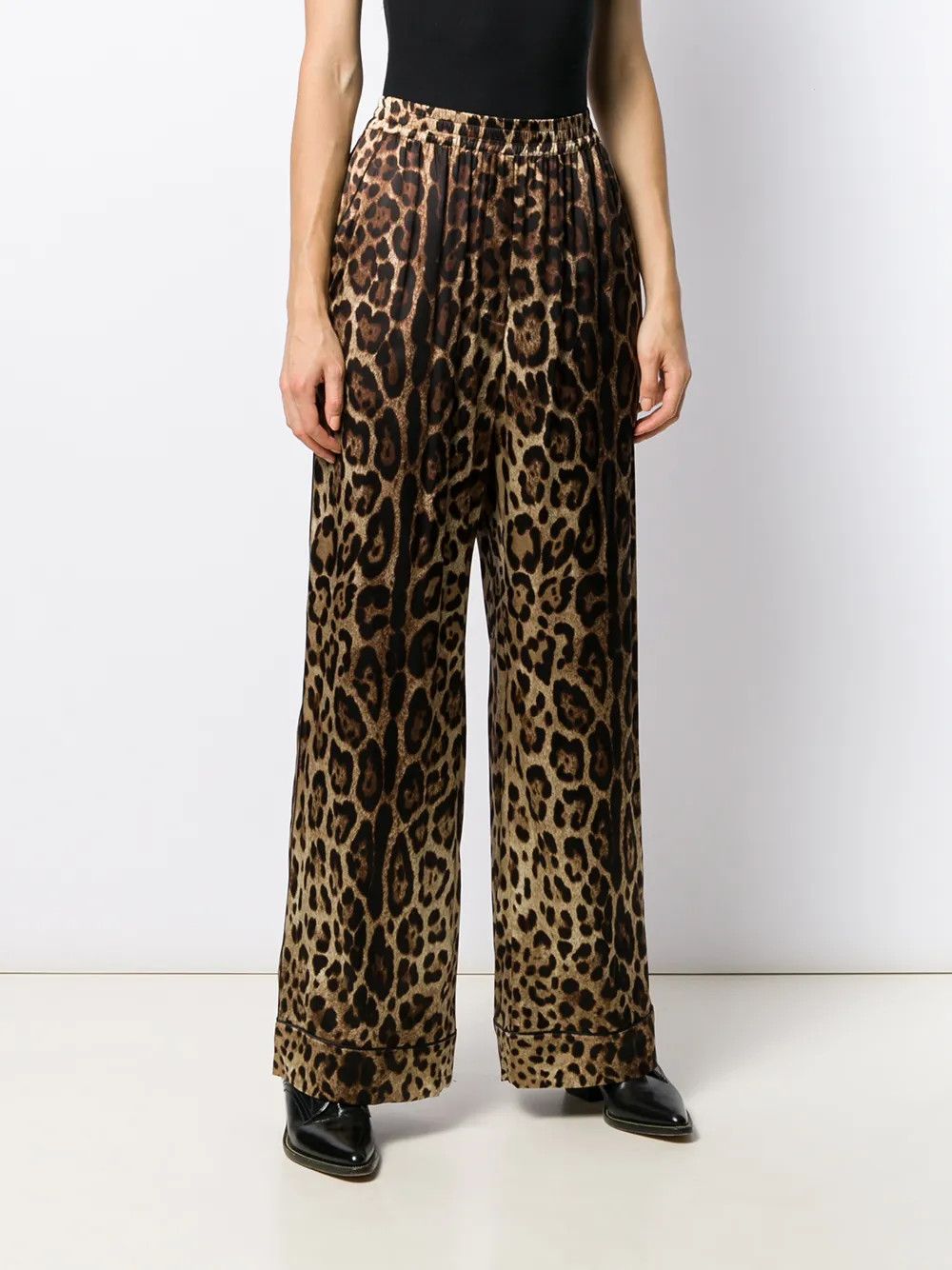 Dolce & Gabbana o1y0925 Leopard-Print Sweatpant in Light Brown Size 26" / US 2 / IT 38 - 2 Thumbnail