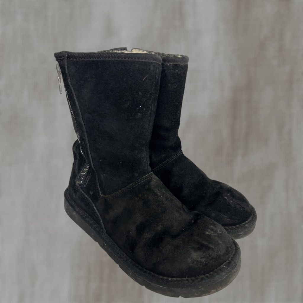 Ugg UGG Australia Mayfaire Boots Women 7 US 38 EU Black Leather Sheepskin Zip Mid-Calf Snow Boot Womens Size US 6 / IT 36 - 1 Thumbnail