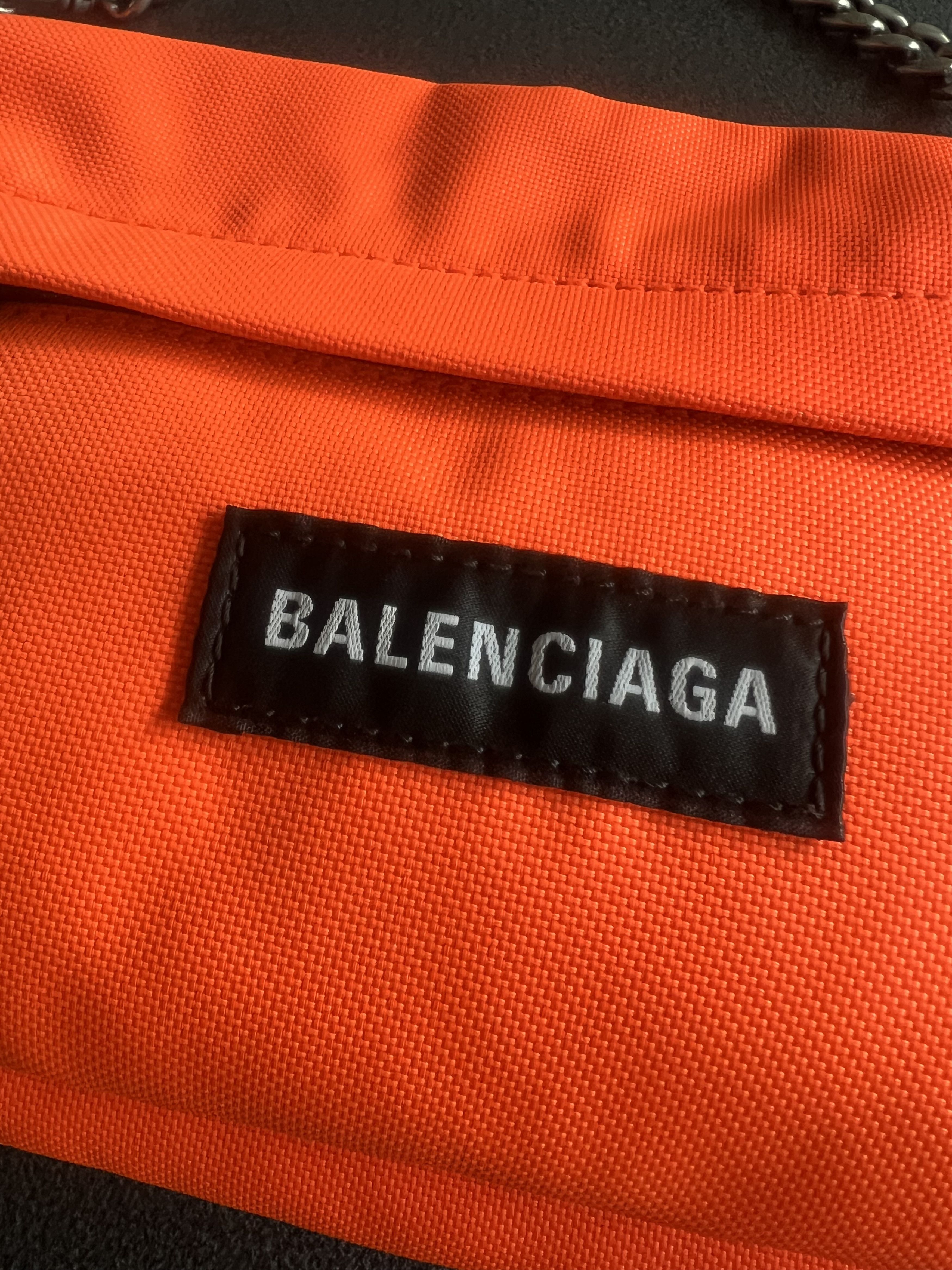 Balenciaga Balenciaga orange raver bag purse handbag with chain Size ONE SIZE - 2 Thumbnail