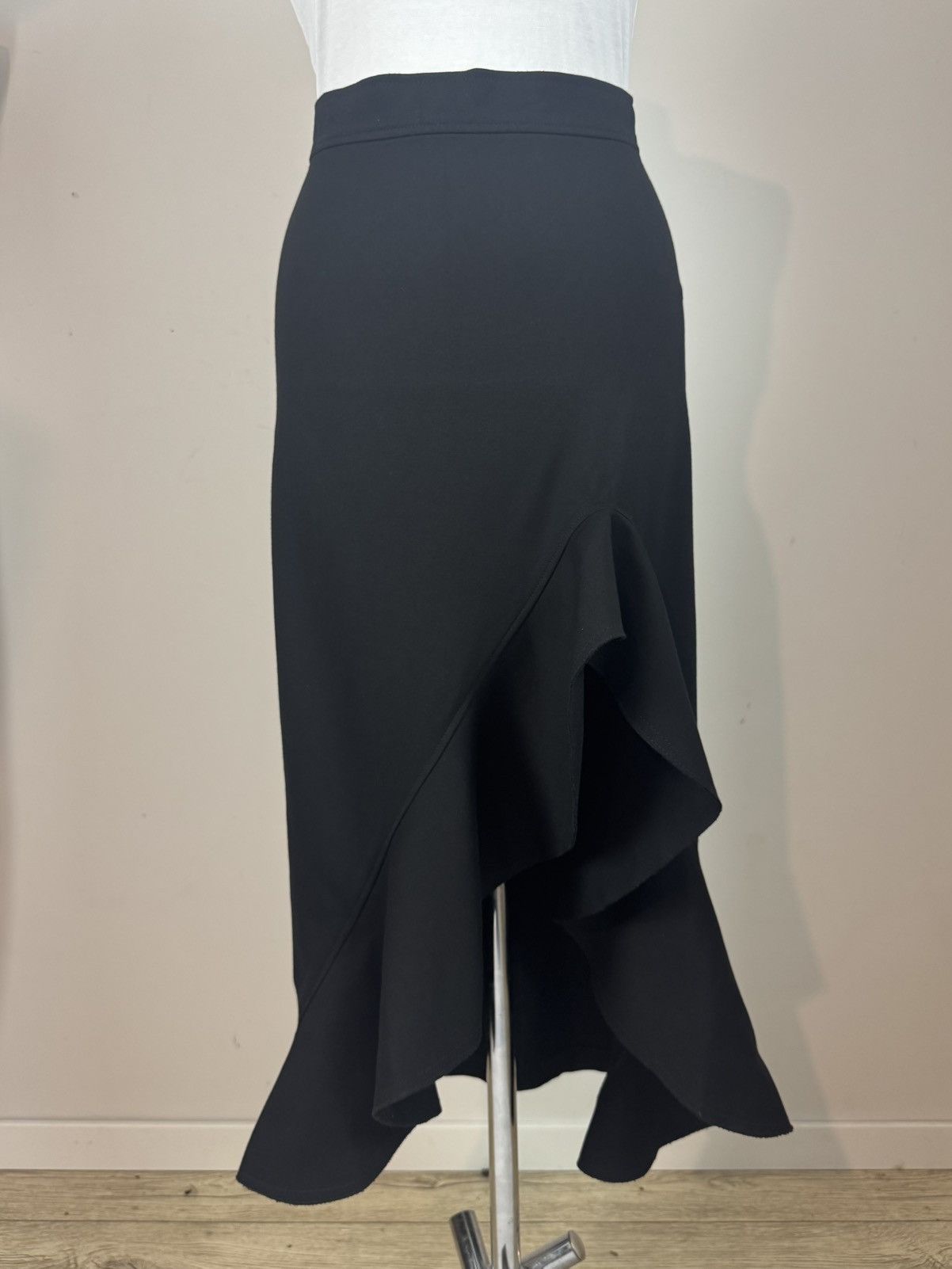 ALEXIS Asymmetric Ruffle Skirt 68% rayon Size S / 36 Size 27" / US 4 / IT 40 - 2 Thumbnail