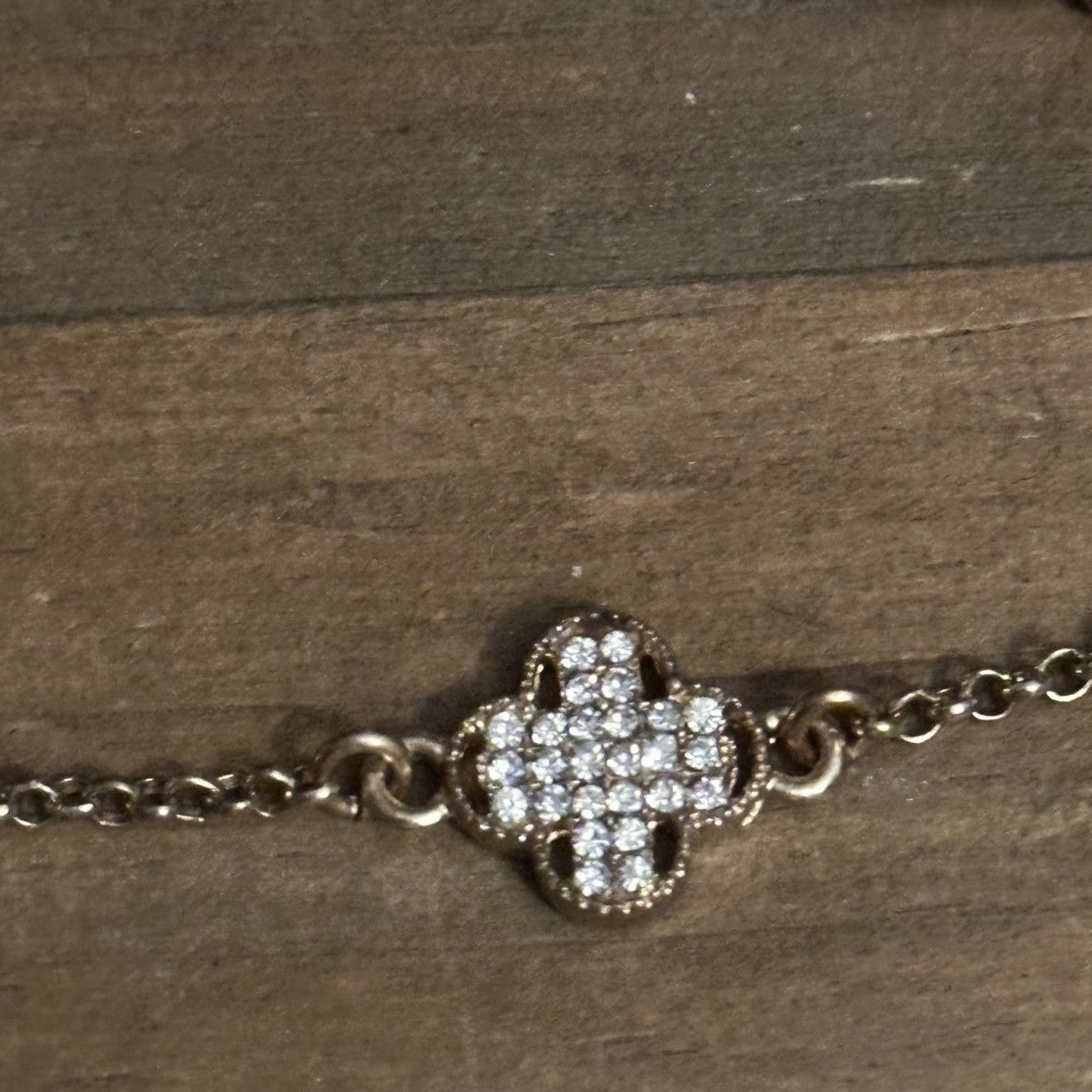 Other Long gold tone stationed paved clover links necklace Size ONE SIZE - 4 Thumbnail