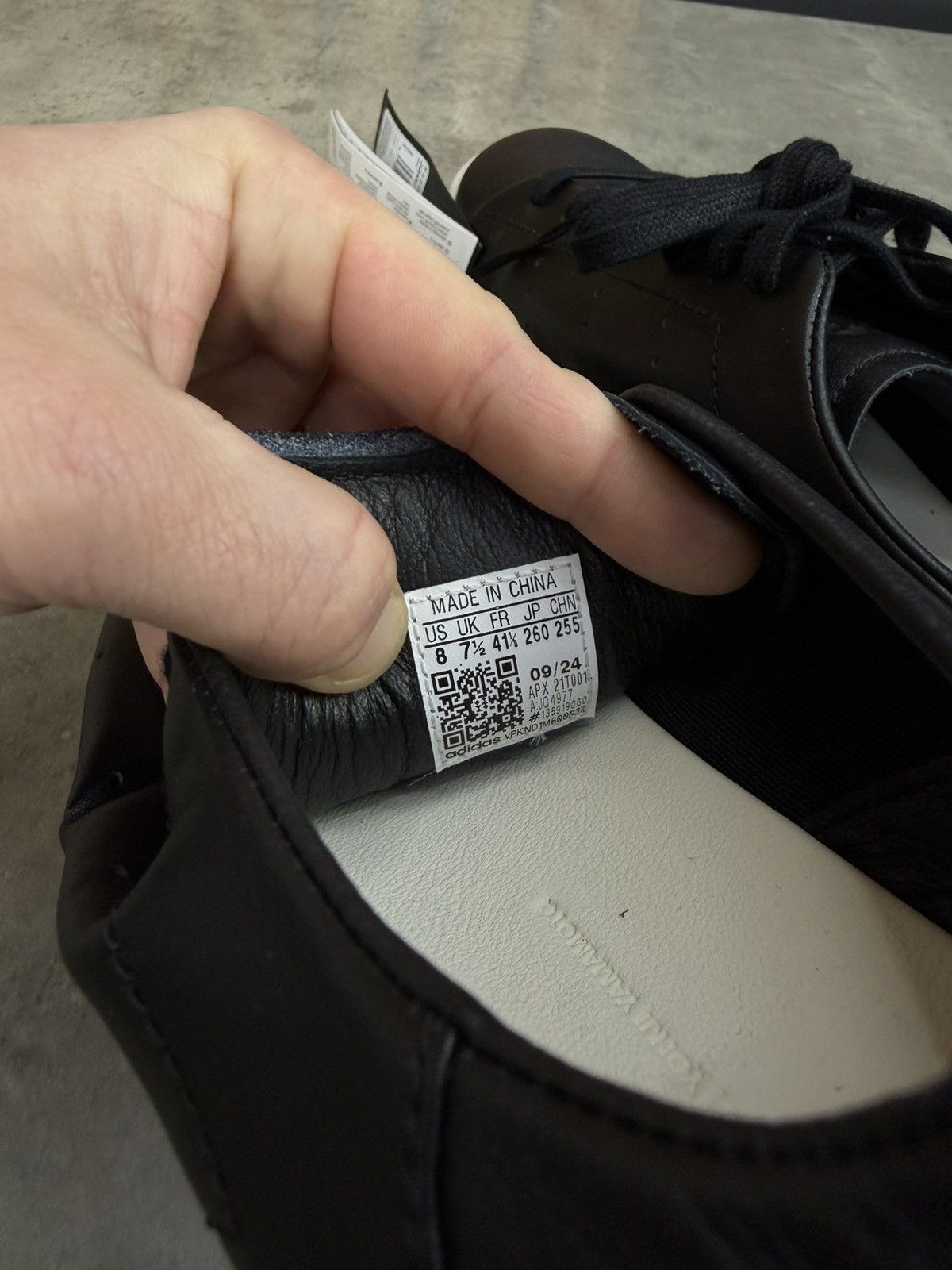 Y-3 Adidas Y-3 Stan Smith Black Size US 8 Size US 8 / EU 41 - 12 Thumbnail