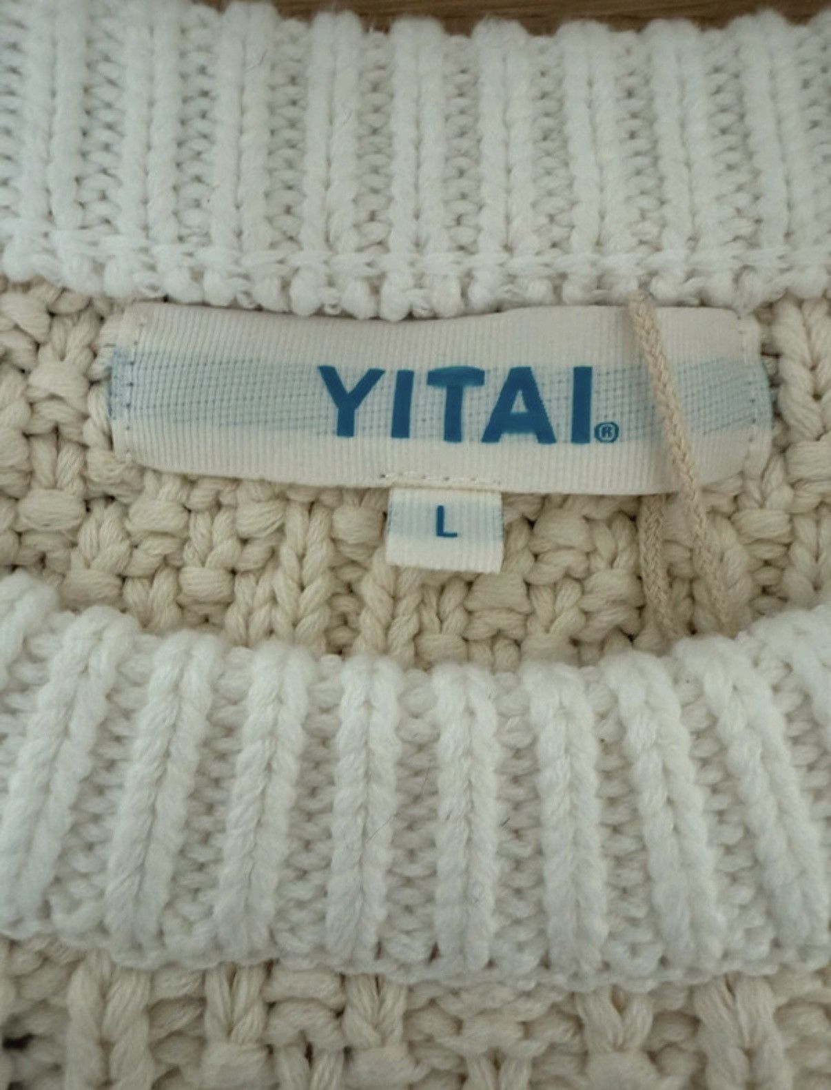 YITAI YITAI Half Moon Bay Sweater Size US L / EU 52-54 / 3 - 5 Thumbnail