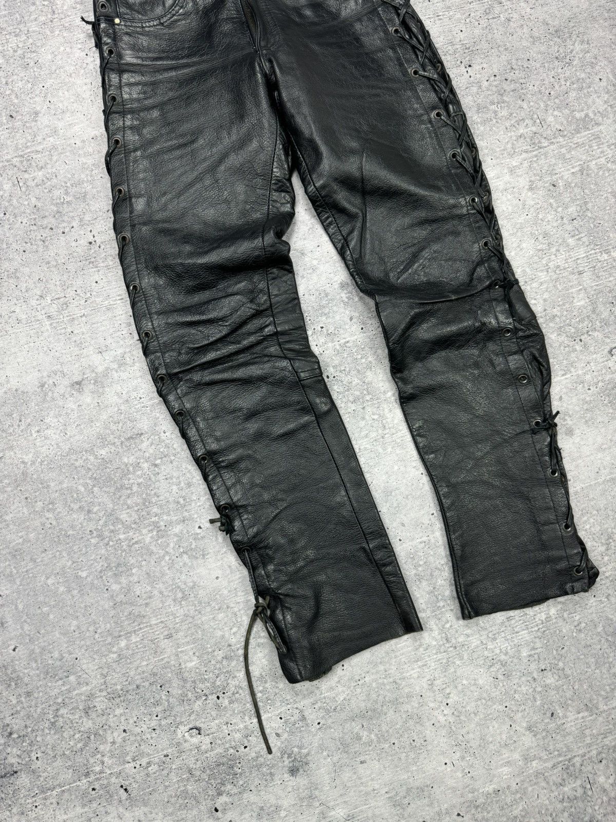 Genuine Leather × Vintage Vintage 90’s Y2K Style Casual Cowboy Genuine Leather Pants Size US 28 / EU 44 - 2 Thumbnail