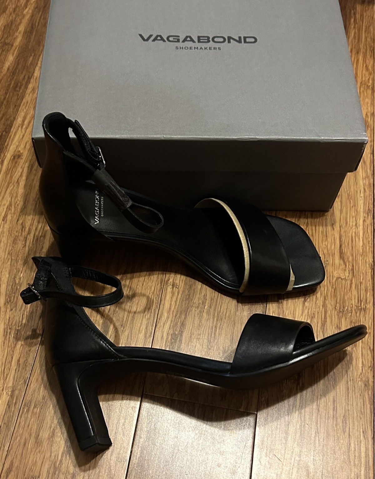 Vagabond Vagabond Shoemakers Luisa Heeled Sandal size 39 Black Size US 9 / IT 39 - 4 Thumbnail