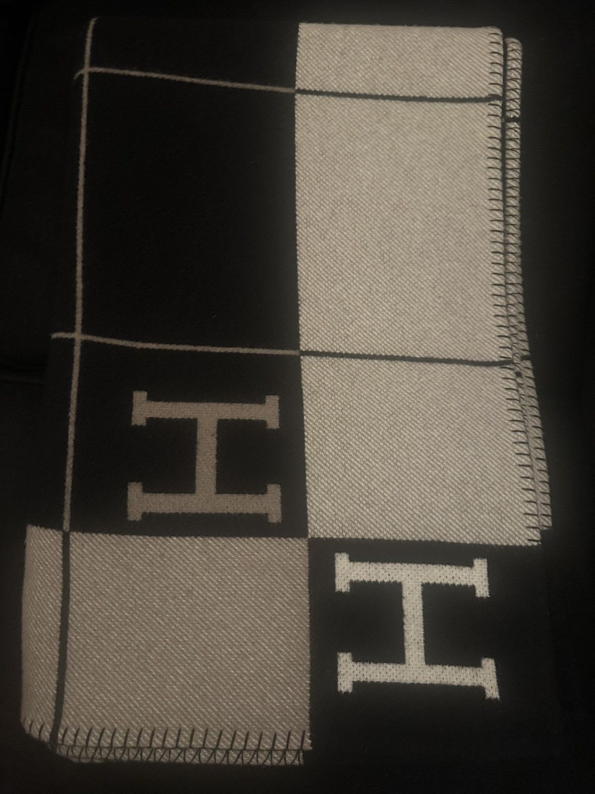 Hermes Hermes Avalon III Throw Blanket Size ONE SIZE - 1 Thumbnail