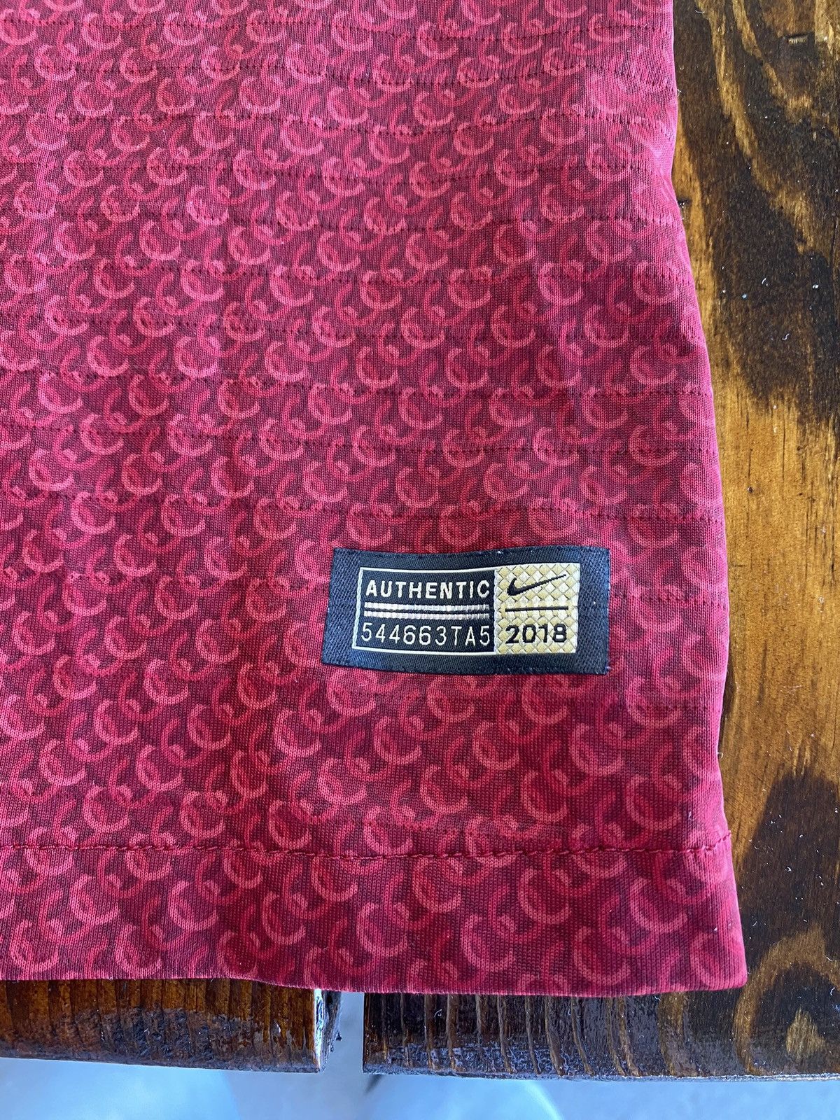 Nike 2018-19 Roma Nike Vapor Home Shirt Size US L / EU 52-54 / 3 - 7 Thumbnail