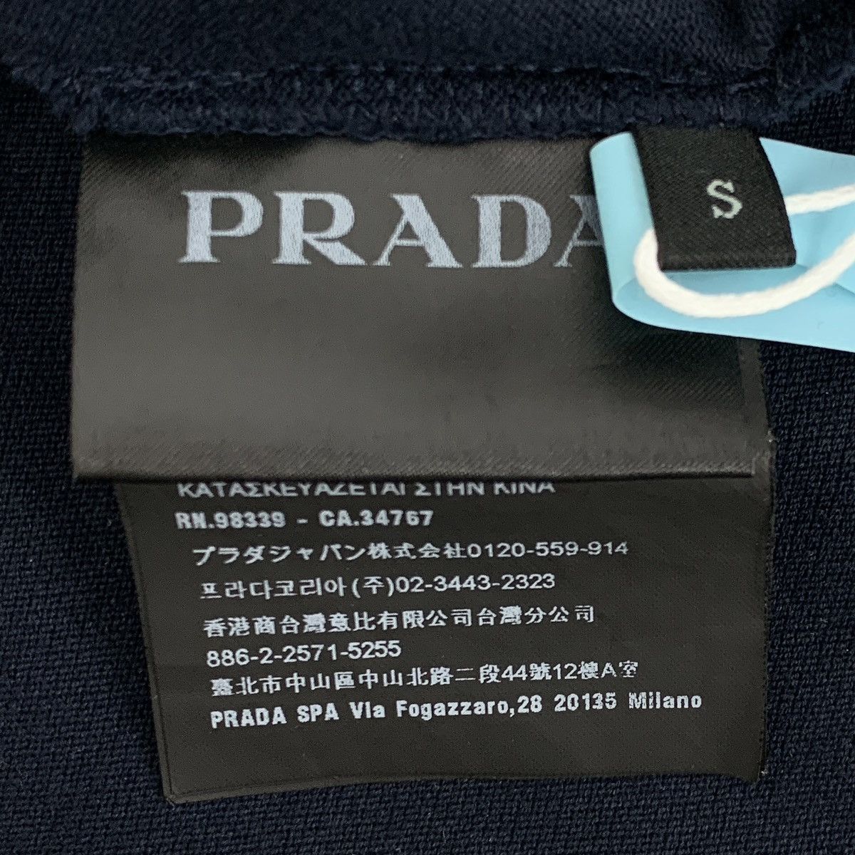 Prada Prada Collared Single-breasted Short Sleeve Polo Shirt K26WX Size US S / EU 44-46 / 1 - 6 Thumbnail
