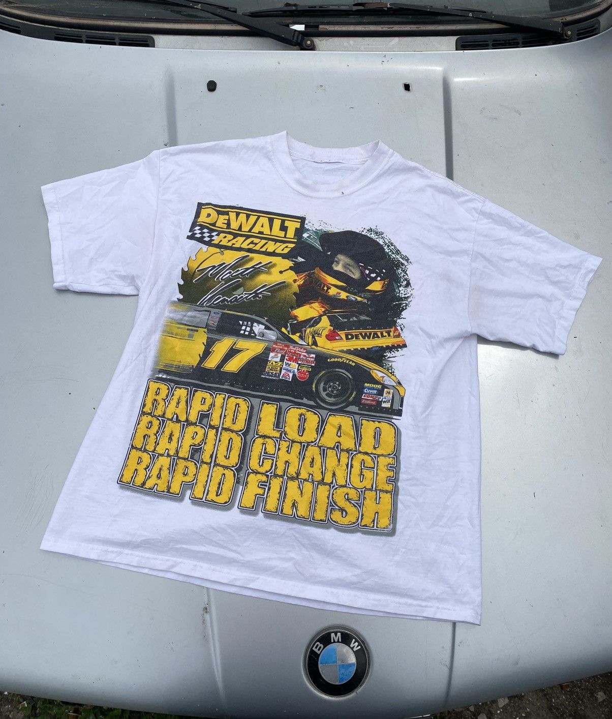 Vintage Vintage DeWalt Nascar 2000s Tee Size US XL / EU 56 / 4 - 1 Thumbnail