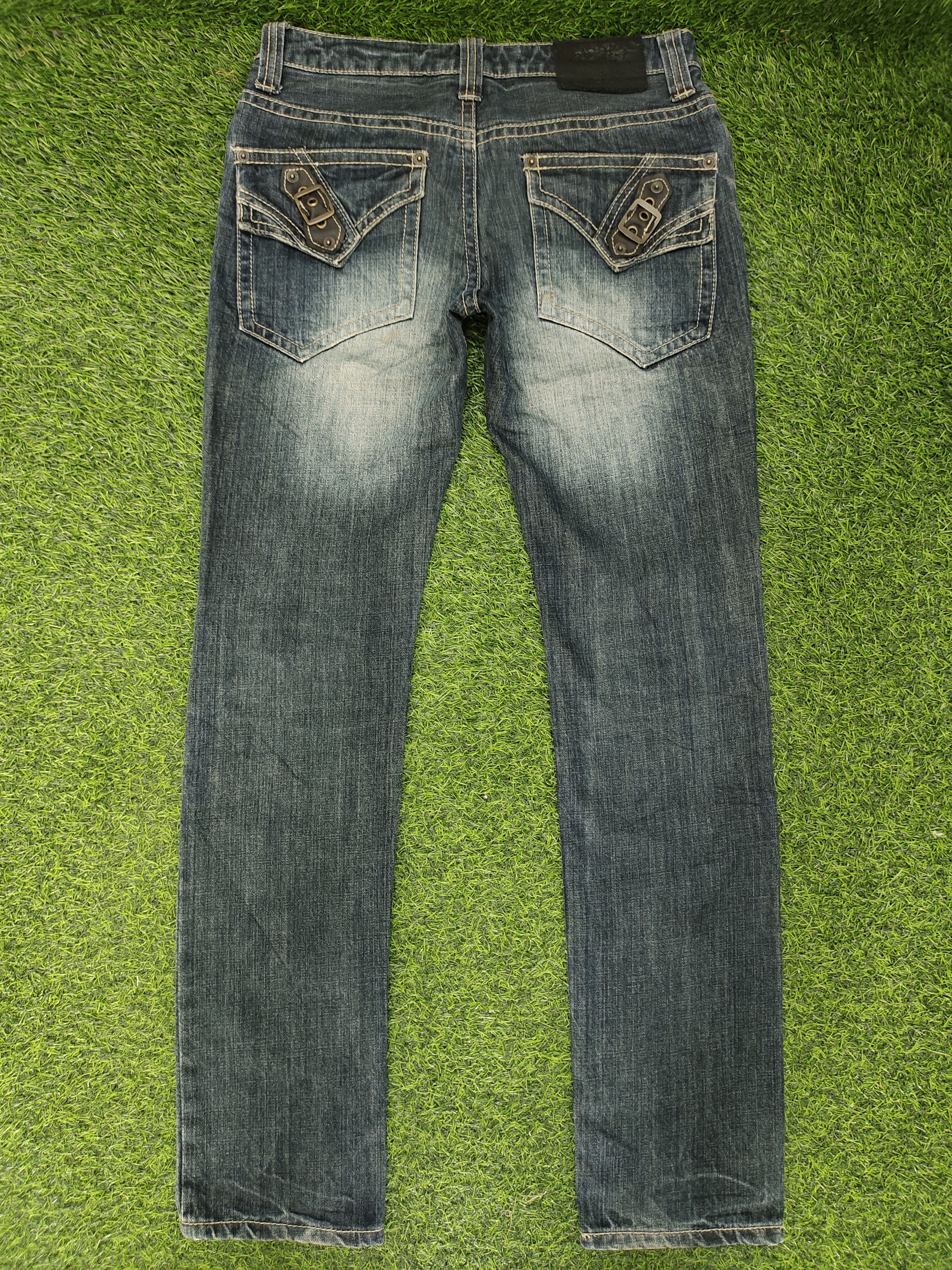 Japanese Brand Vintage Trimm Japan Leather Trim Clawmark Distress Jeans Size US 31 - 9 Thumbnail