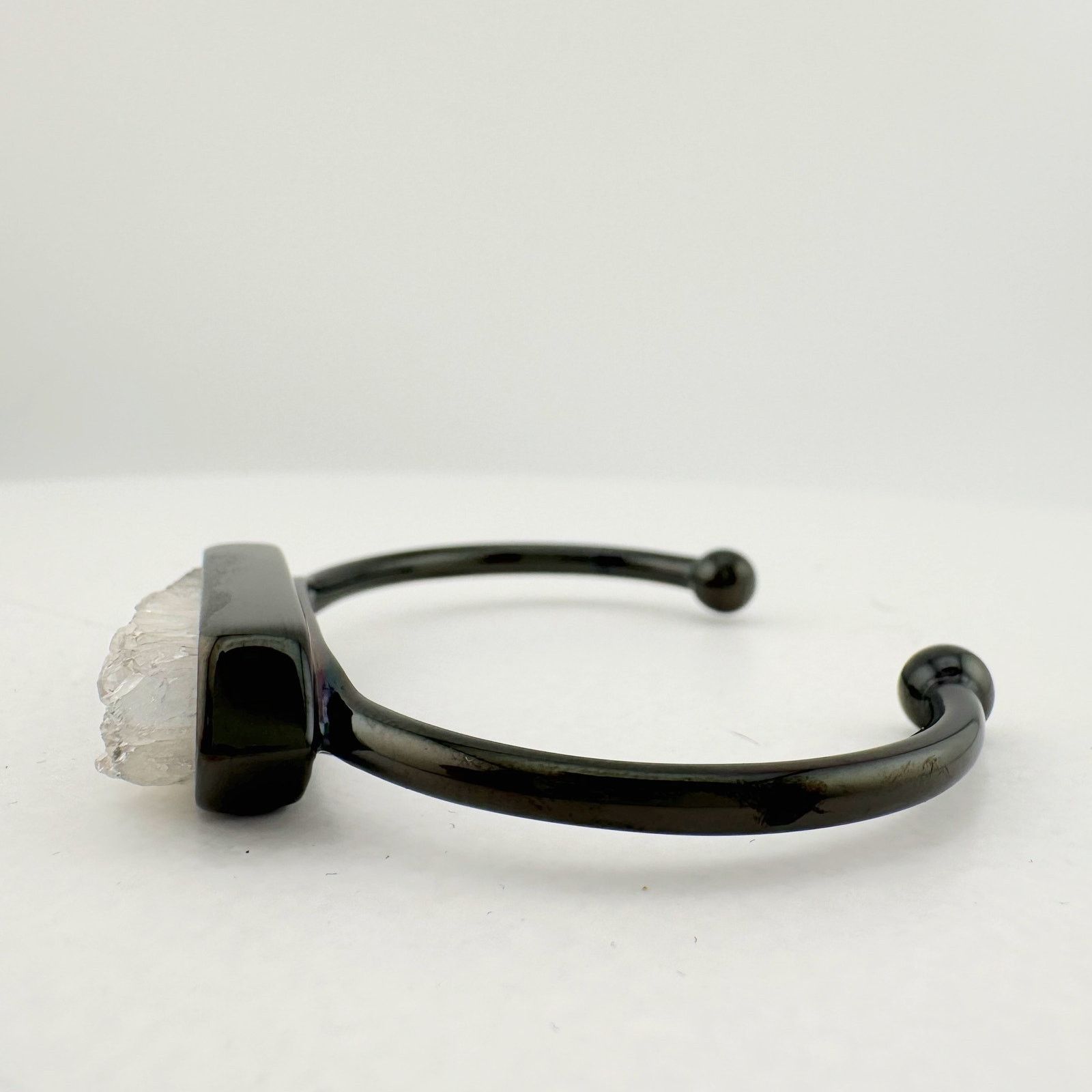Other Black Ondine White Quartz Bangle Bracelet Size ONE SIZE - 5 Thumbnail