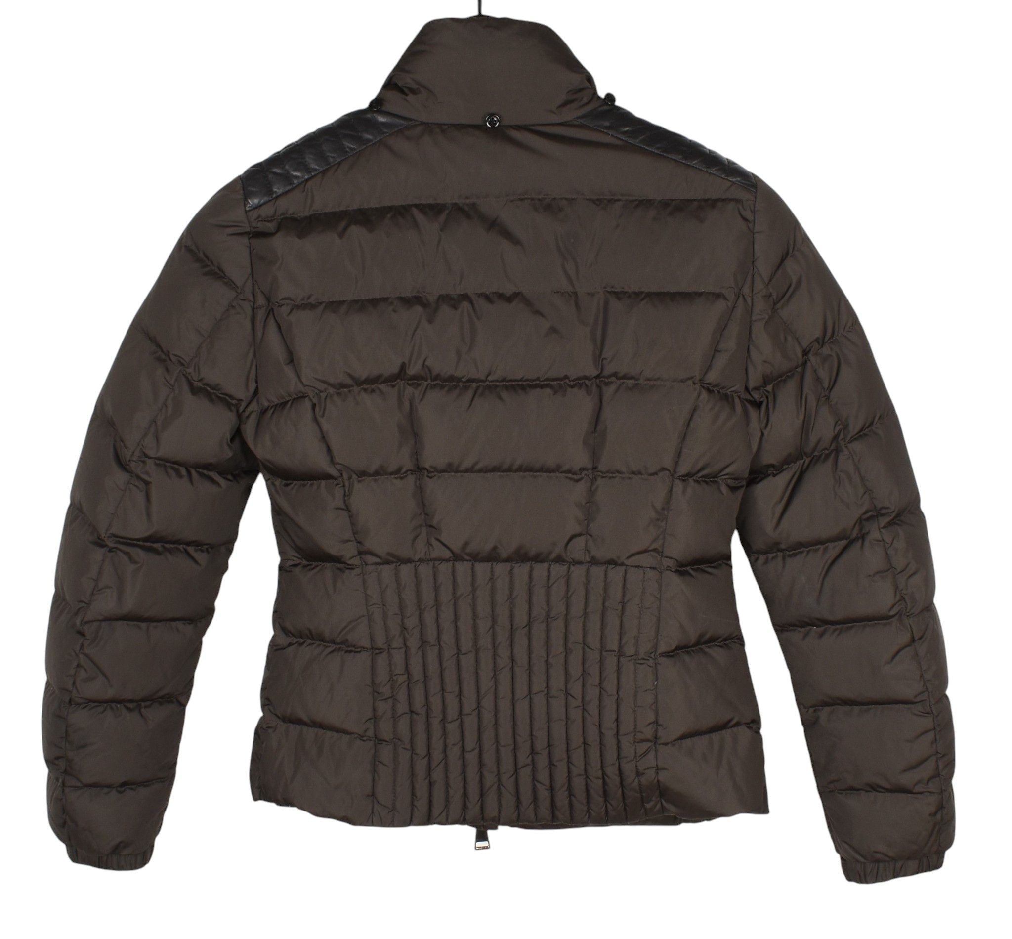 Moncler Original Moncler Oiron Women Down Jacket Size 1 / S H5863 Size S / US 4 / IT 40 - 4 Thumbnail