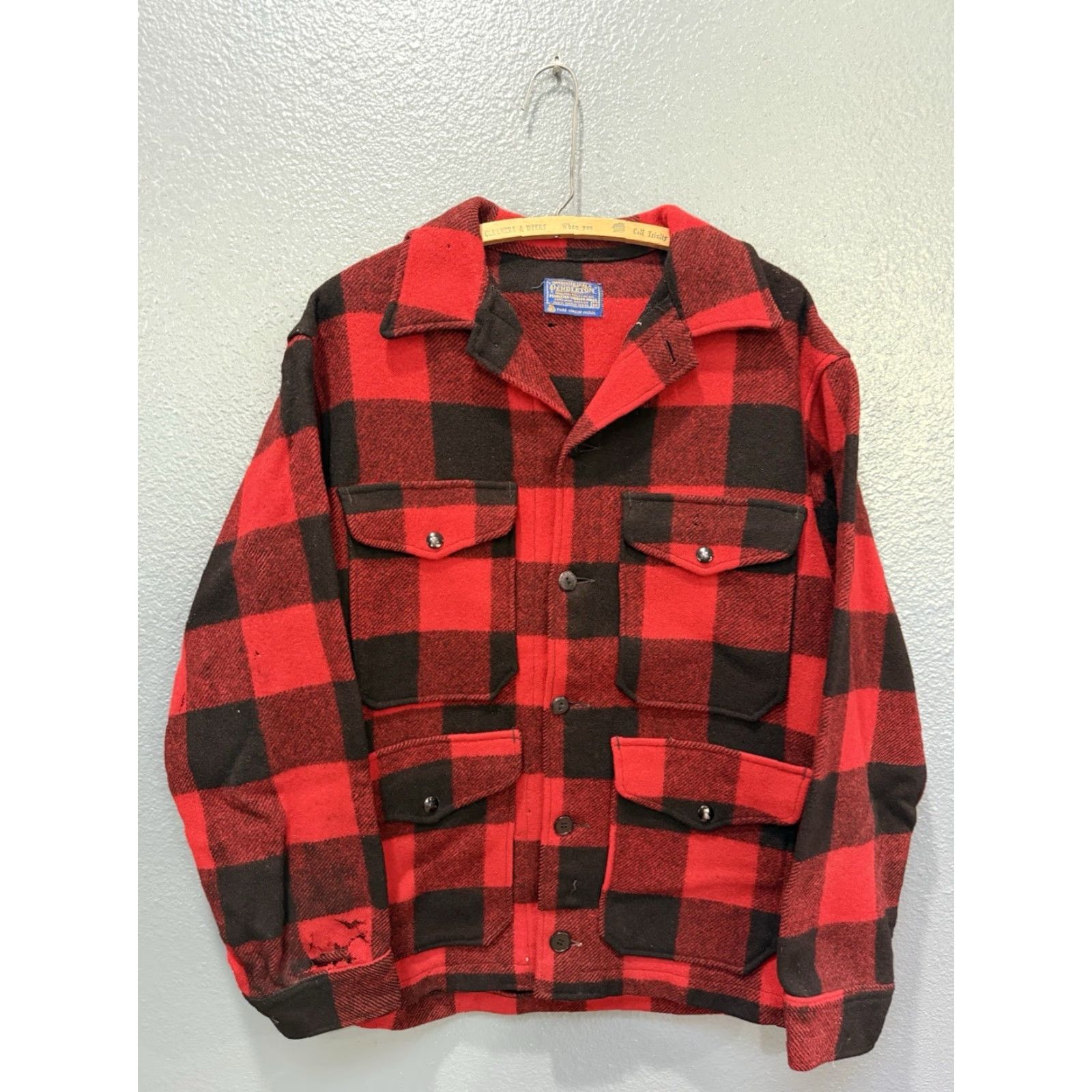 Pendleton VINTAGE Pendleton Wool Plaid Mackinaw Cruiser Hunting Jacket Medium Mens Red 70s Flawed Size US M / EU 48-50 / 2 - 3 Thumbnail