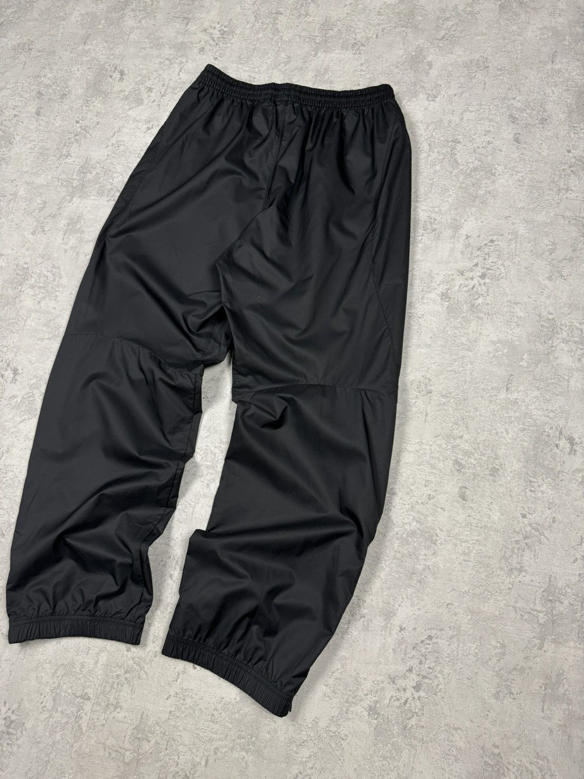 Nike Vintage Nike Y2K Sweatpants Track Pants Size L Size US 34 / EU 50 - 11 Thumbnail