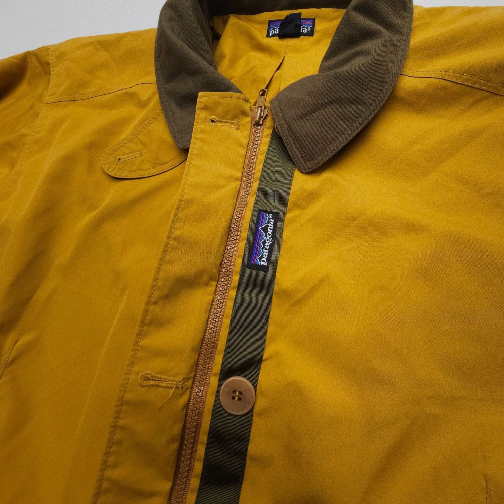 Patagonia VINTAGE Patagonia Jacket Yellow Long Coat 90s Safari Travel Trench Cotton Twill Women Size 12 Mens Nearby? Size XL / US 12-14 / IT 48-50 - 4 Thumbnail