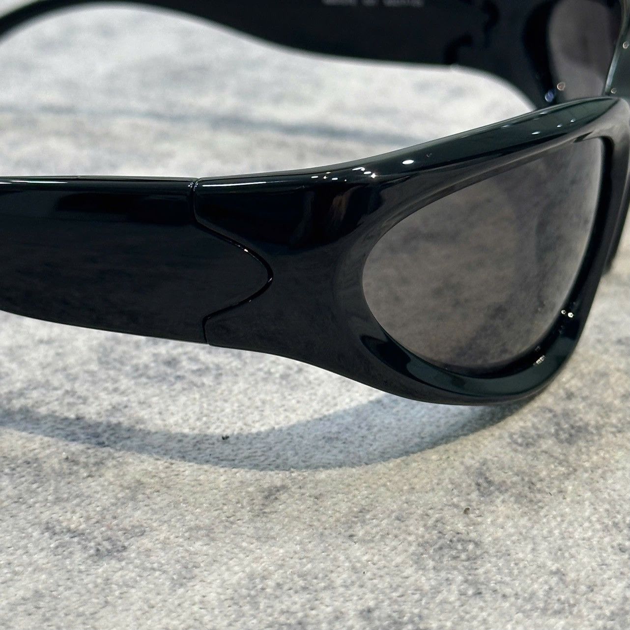 Balenciaga BALENCIAGA BB0157S 001 Sunglasses BLACK Size ONE SIZE - 4 Thumbnail