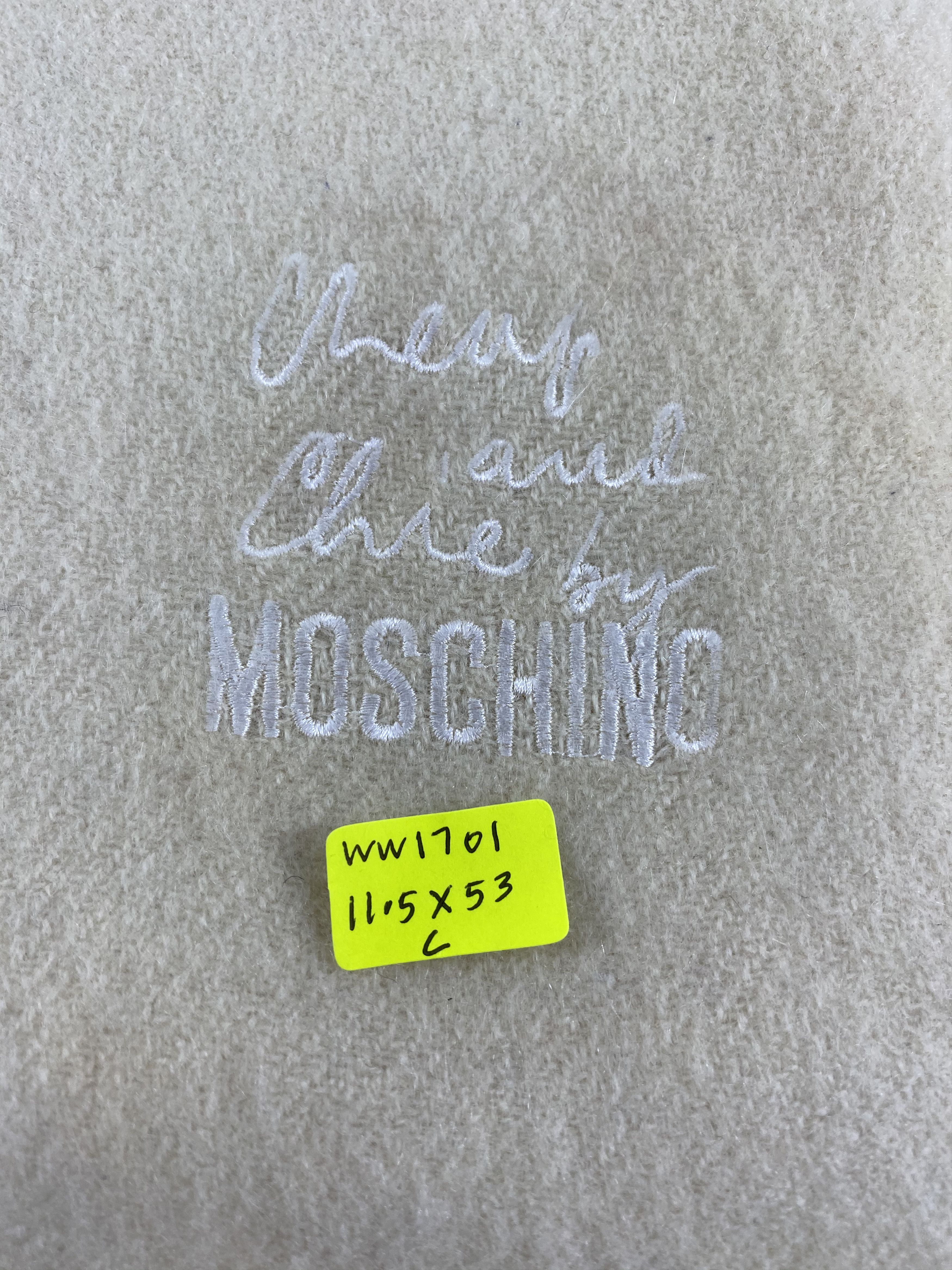 Vintage Moschino Scarf / Muffler / Neckwear - WW1701 Size ONE SIZE - 4 Thumbnail