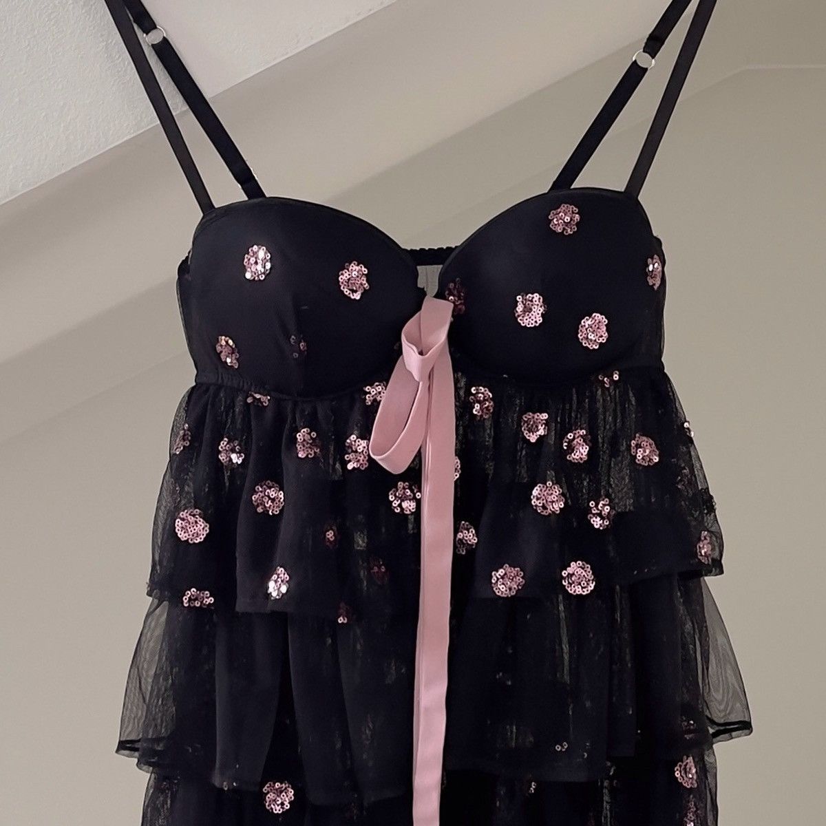 Victoria's Secret So Cute VS Black Mesh camisole (36B/34C) Size ONE SIZE - 7 Thumbnail