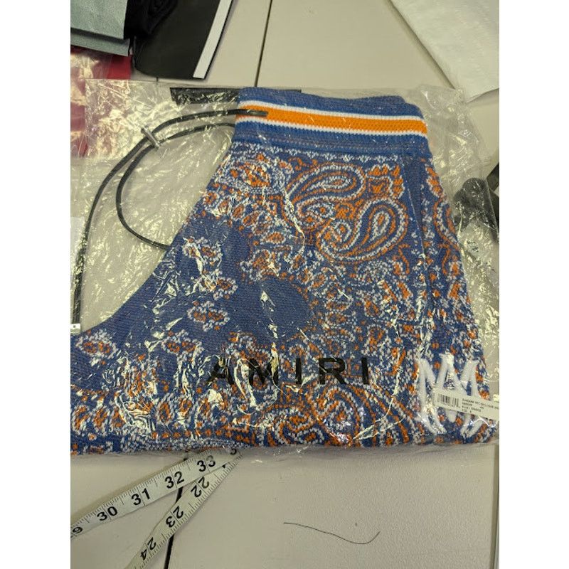 o1rshd1 Q:2 / Bandana Nyc Exclusive Shorts in Blue / Orange