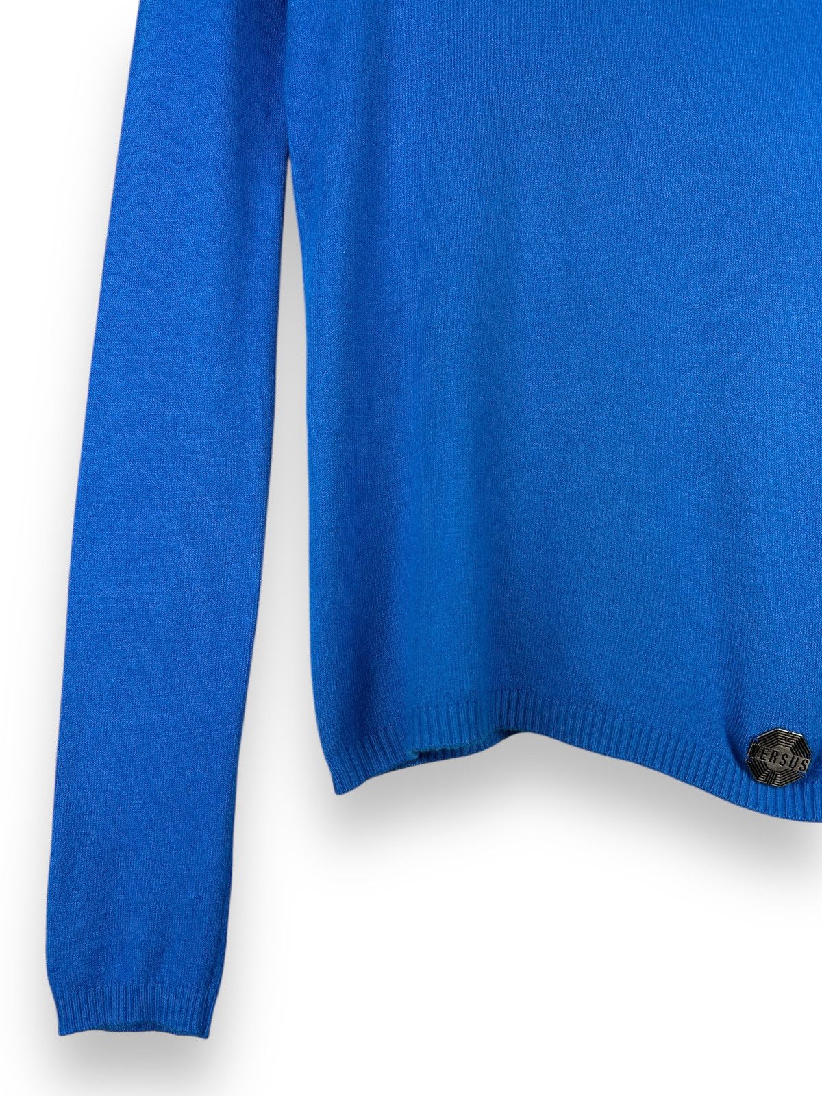 Versus Versace Versus Versace Women’s Viscose Knit Long Sleeve Sweater Size XS / US 0-2 / IT 36-38 - 7 Thumbnail