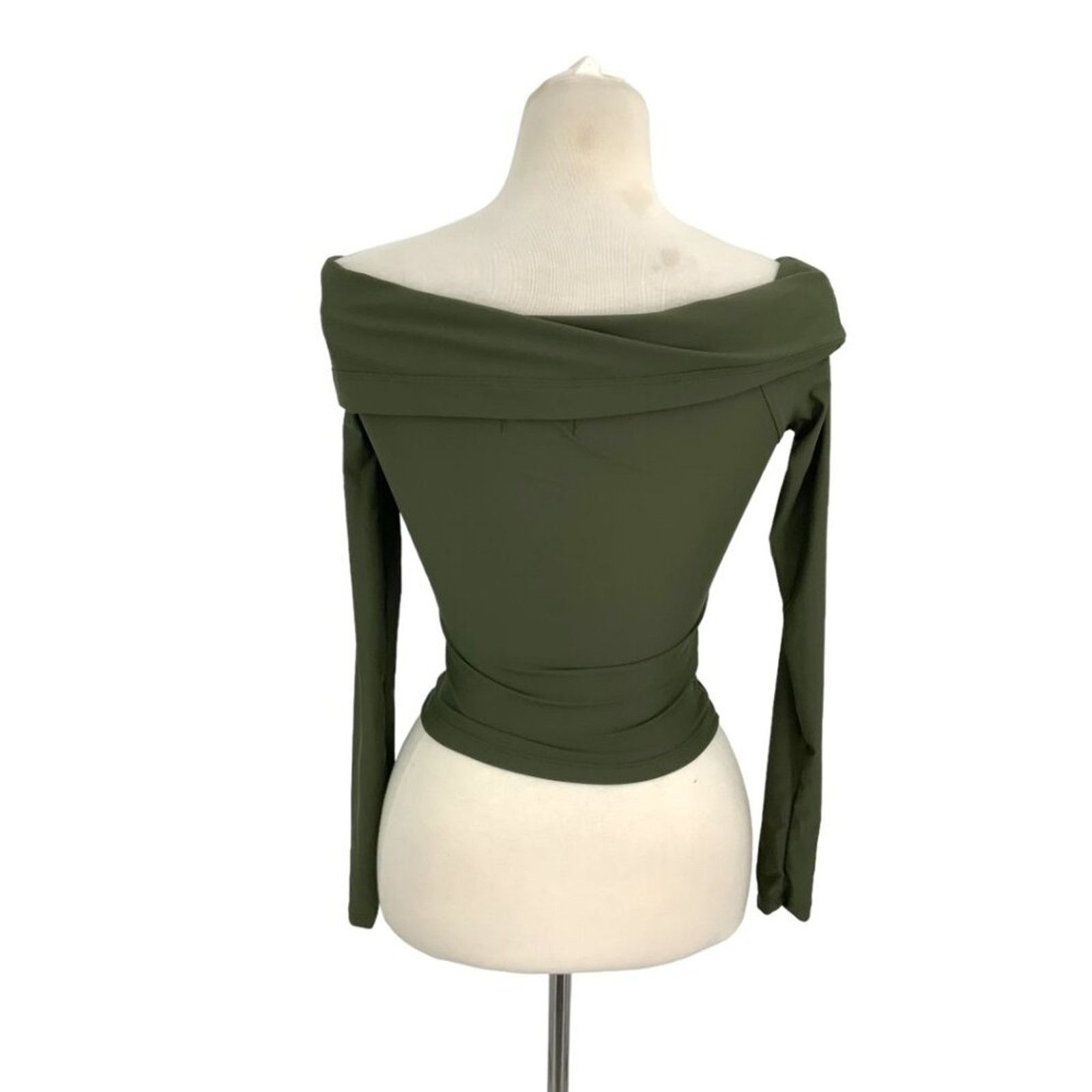 Other Edikted Brea Foldover Off Shoulder Crop Top XS NWOT $39 MSP Size XS / US 0-2 / IT 36-38 - 9 Thumbnail