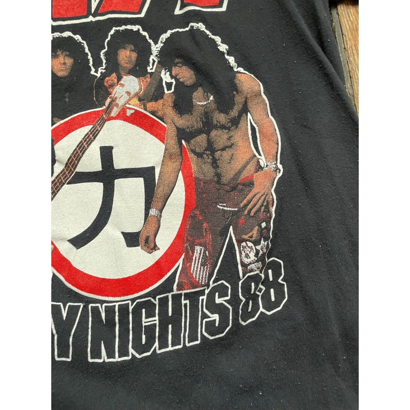 Hanes 1988 Crazy Nights KISS Tee Mens Size Medium Size M / US 6-8 / IT 42-44 - 4 Thumbnail
