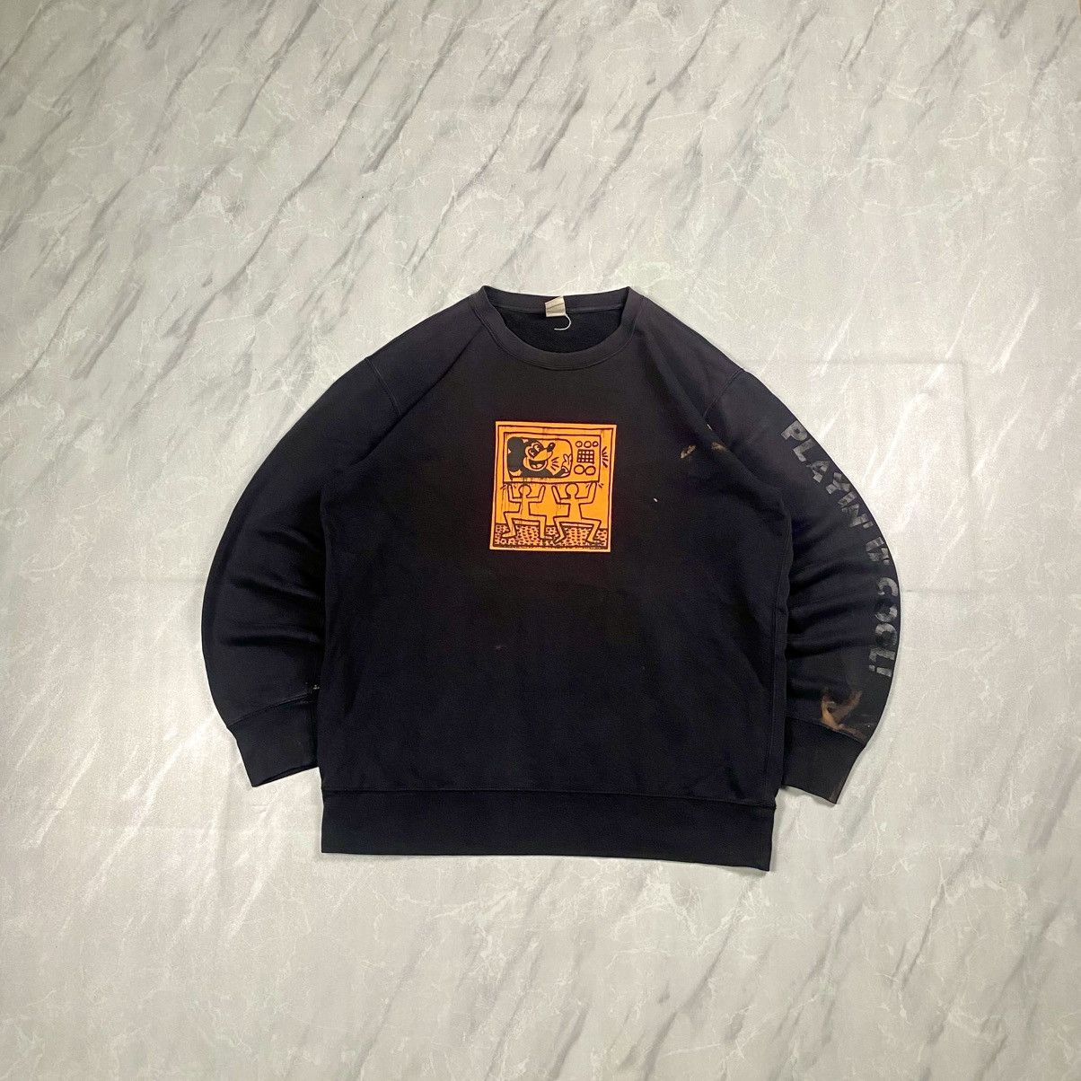 Japanese Brand Vintage Mickey Mouse Keith Haring Sunfaded Crewneck Size US L / EU 52-54 / 3 - 1 Thumbnail