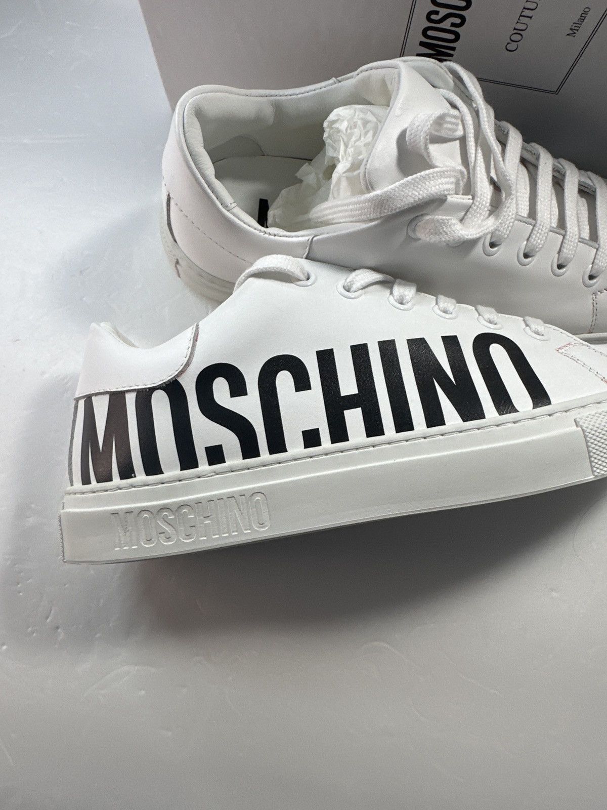 Moschino Moschino Low-Top Logo Sneakers large contrast logo printed Size US 8 / IT 38 - 10 Thumbnail