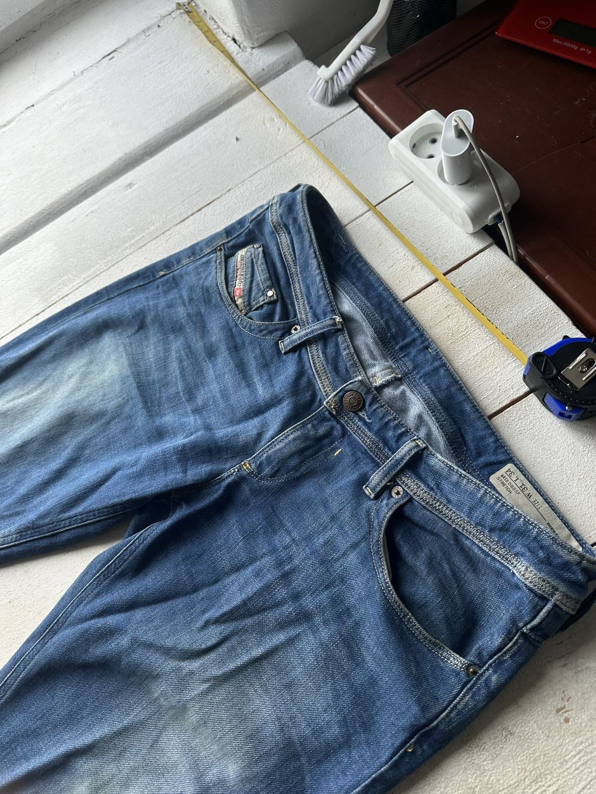 Diesel 🚨Gothic Diesel Regular Slim relax Flared Jeans Womens Size 31" - 2 Thumbnail