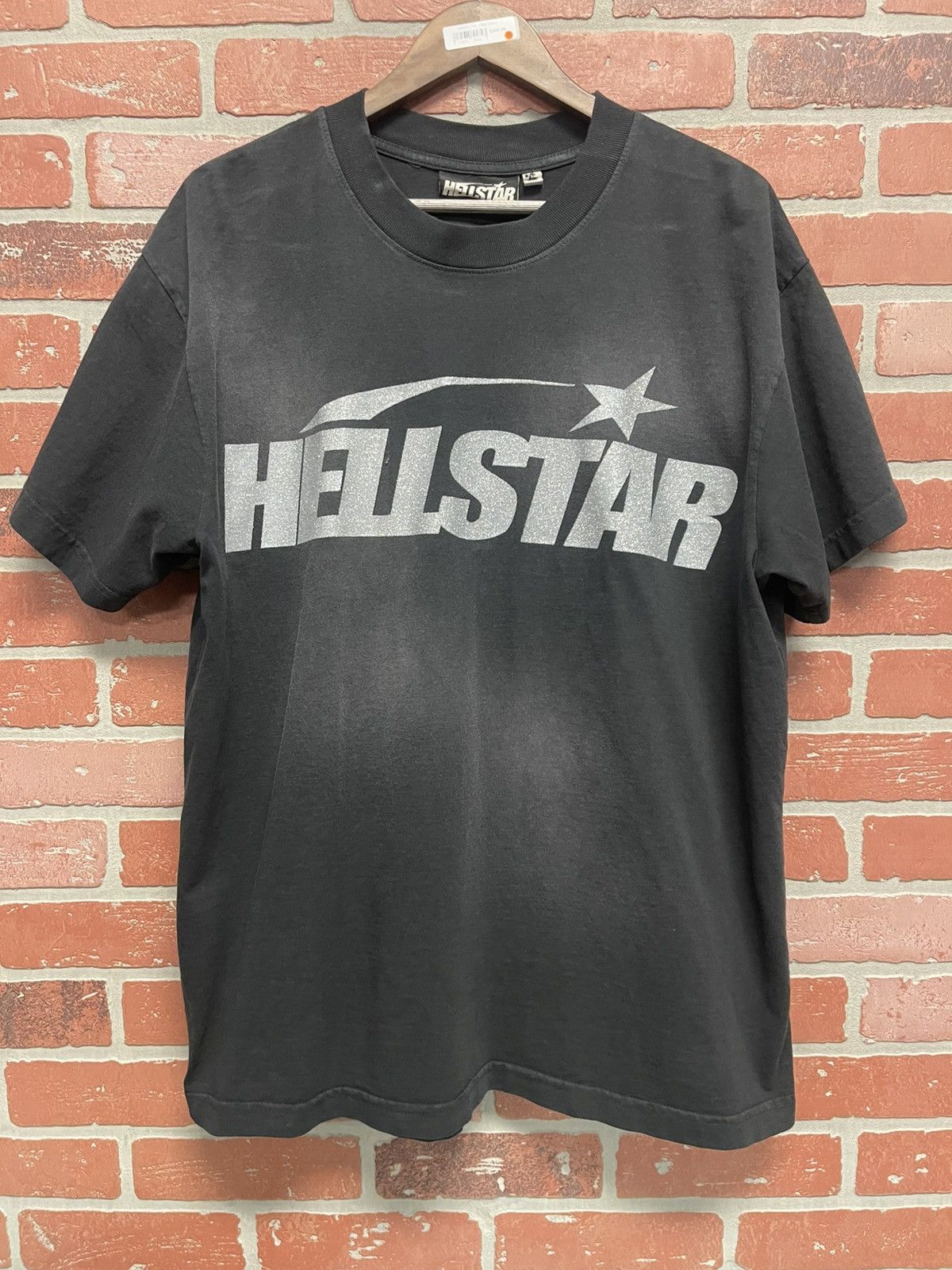 HELLSTAR Size L - Hellstar Glitter/Gel Print Tee Black Brand New Size US L / EU 52-54 / 3 - 1 Thumbnail